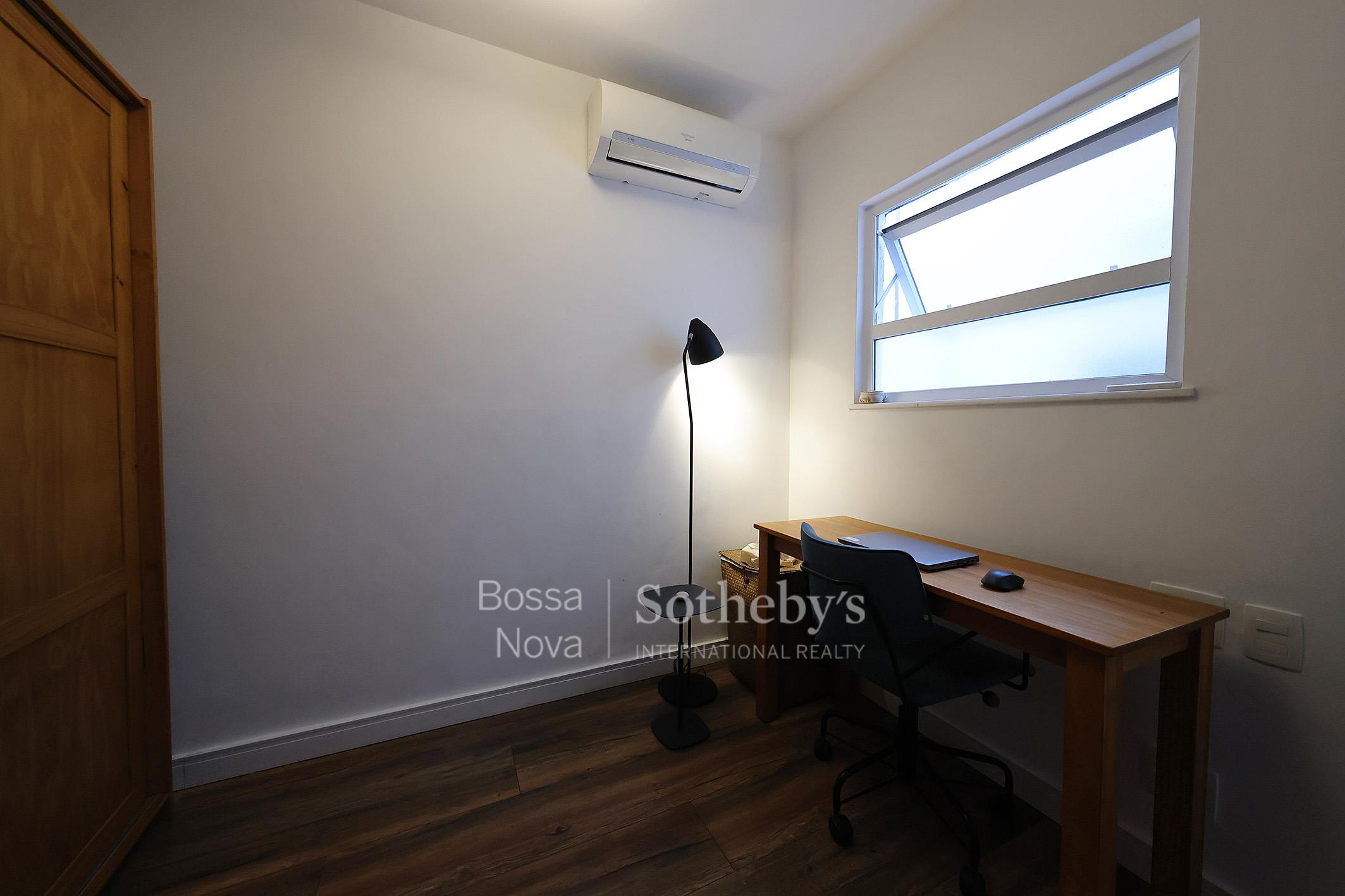 Sala íntima - Imagem 12