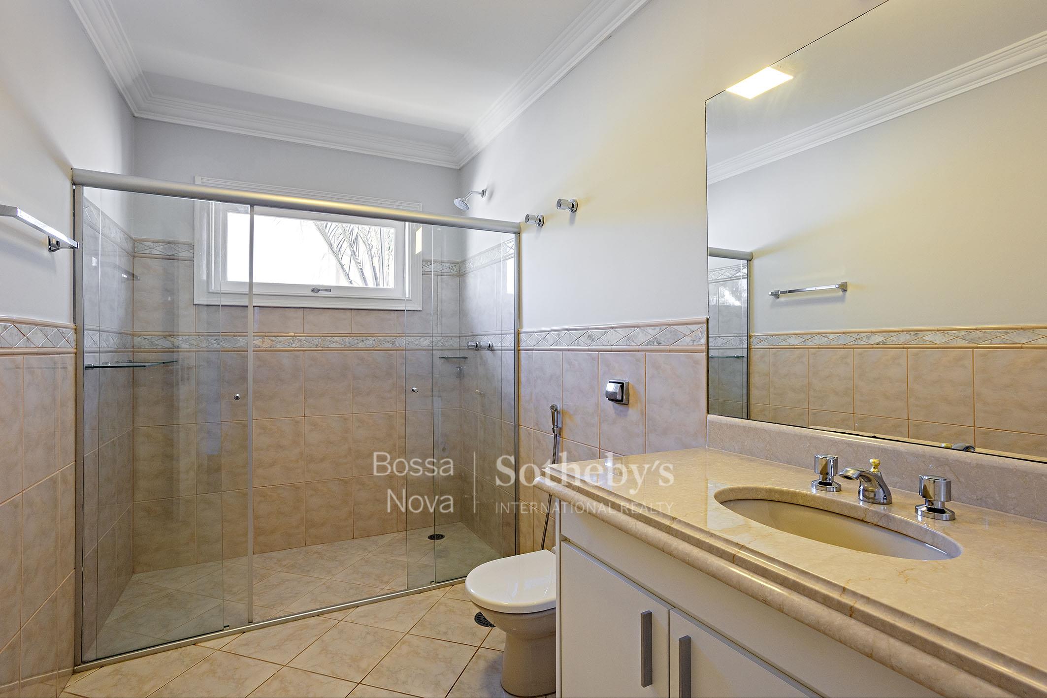 Banheiro da suíte 1 - Imagem 26