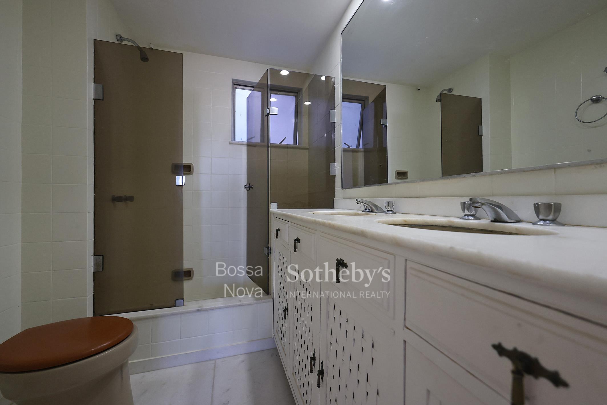 Banheiro da suíte 1 - Imagem 21