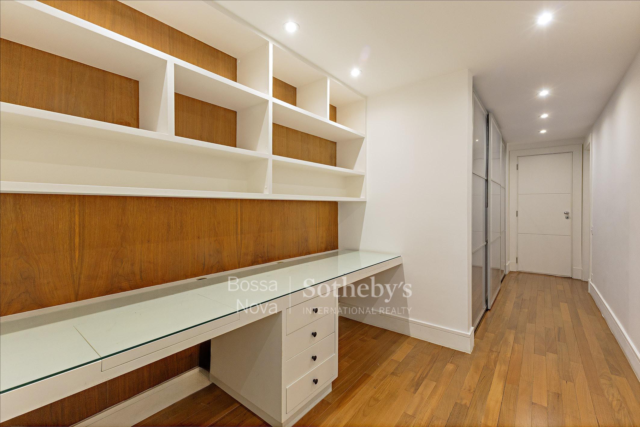 Sala íntima - Imagem 37