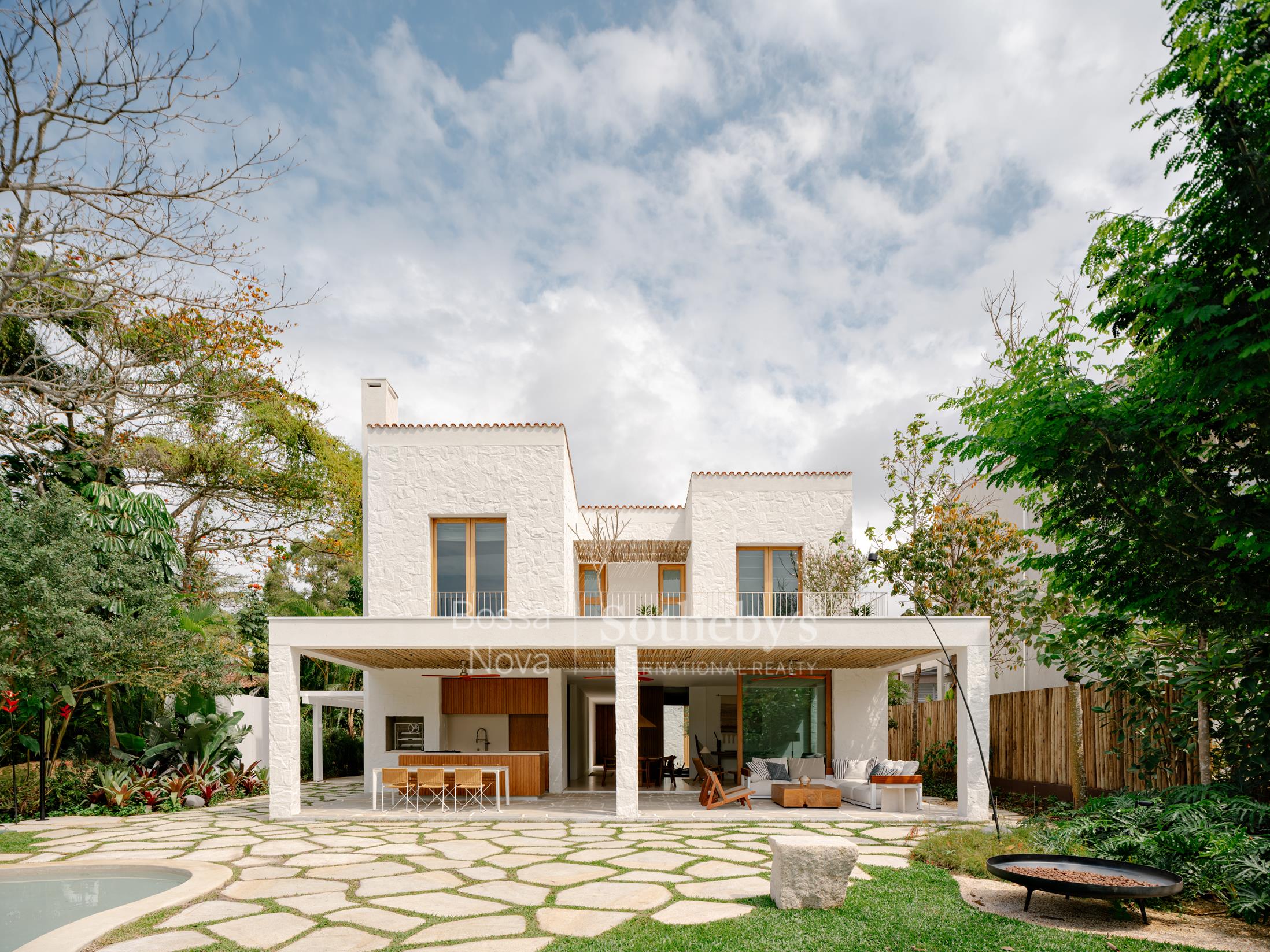 Fachada da casa - Imagem 10