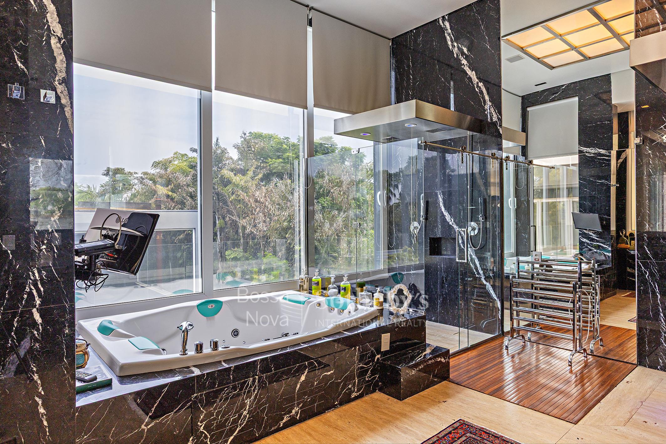 Banheiro da suíte máster - Imagem 30