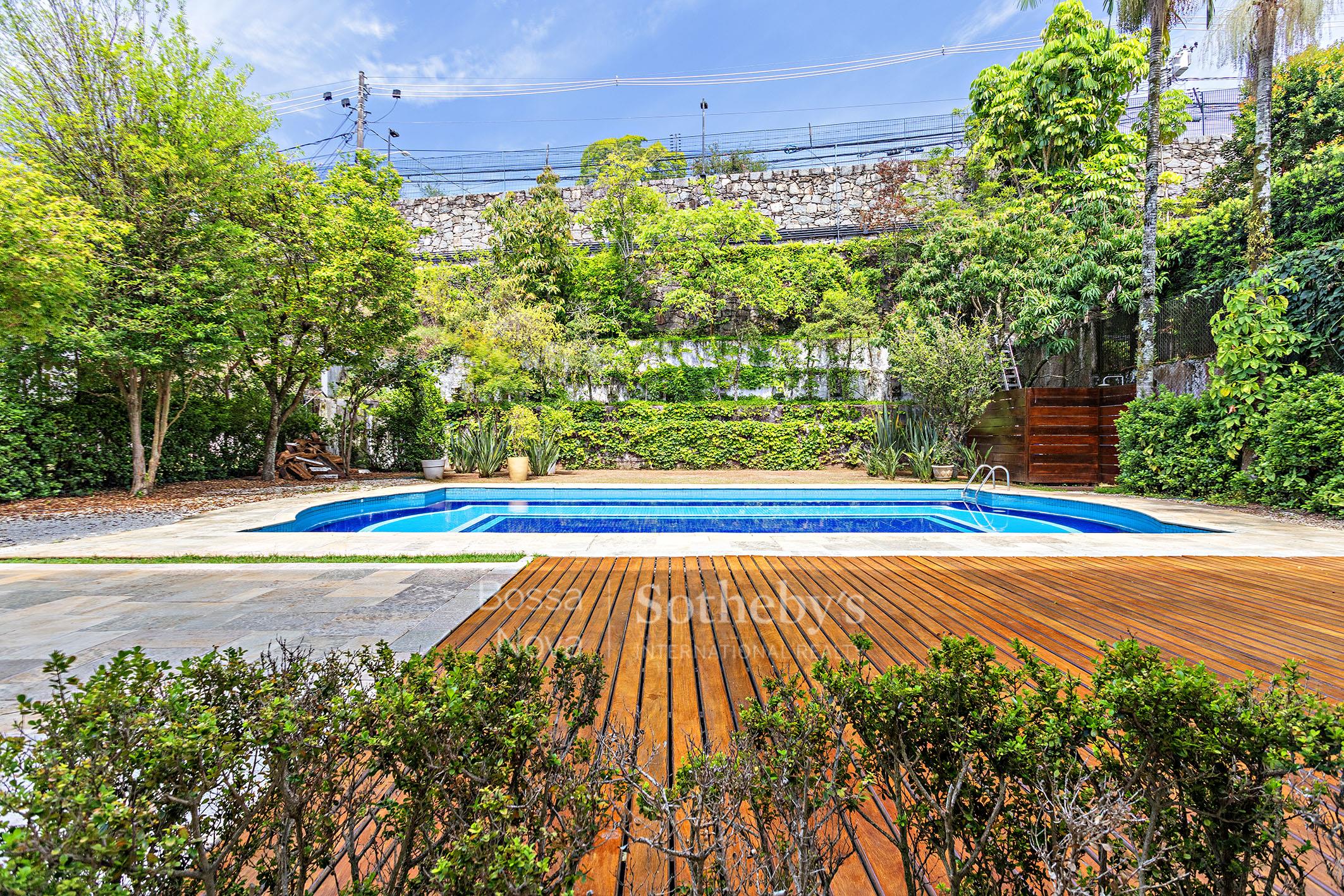 Área Externa - Imagem 39