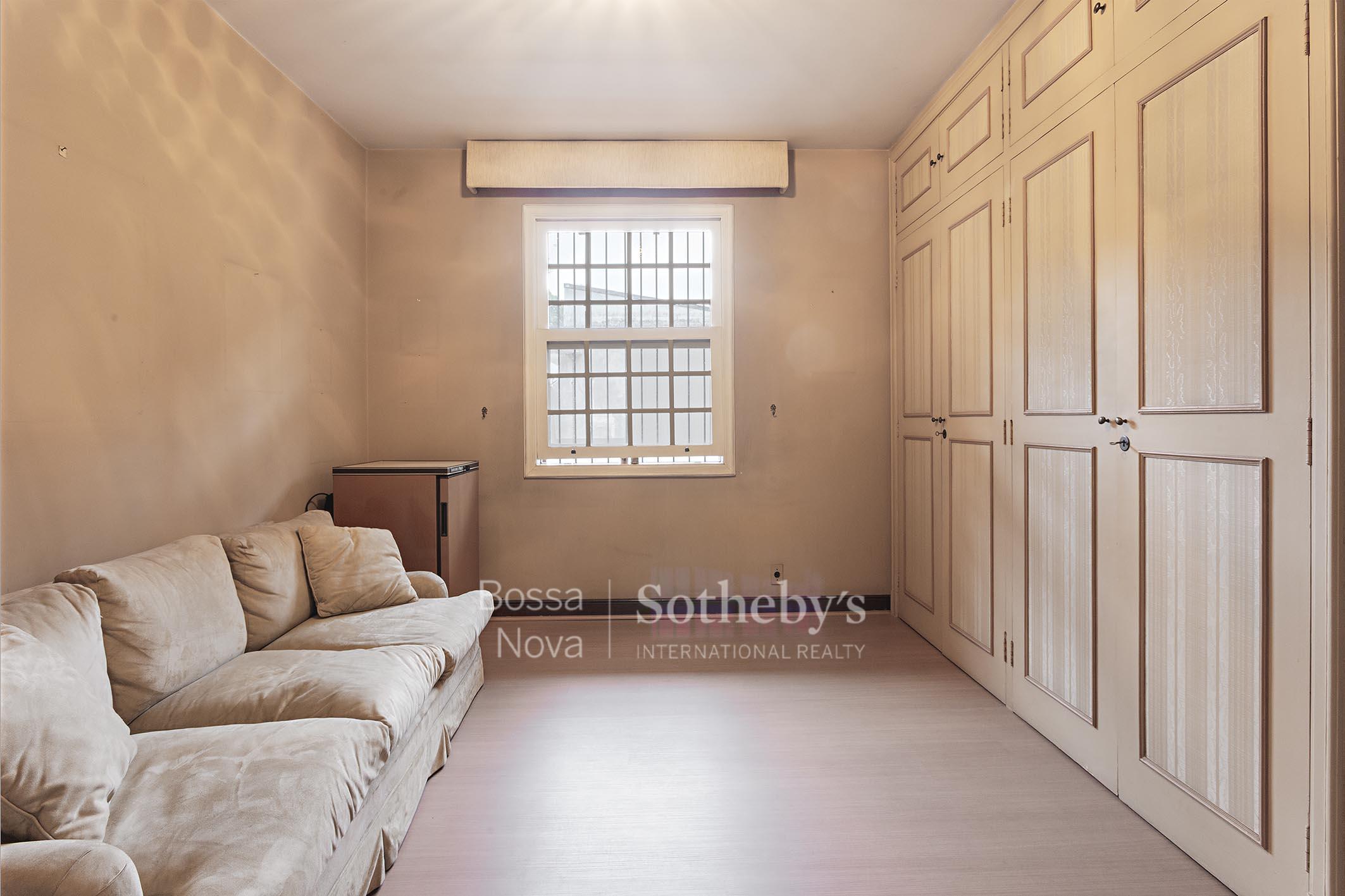 Sala íntima - Imagem 13