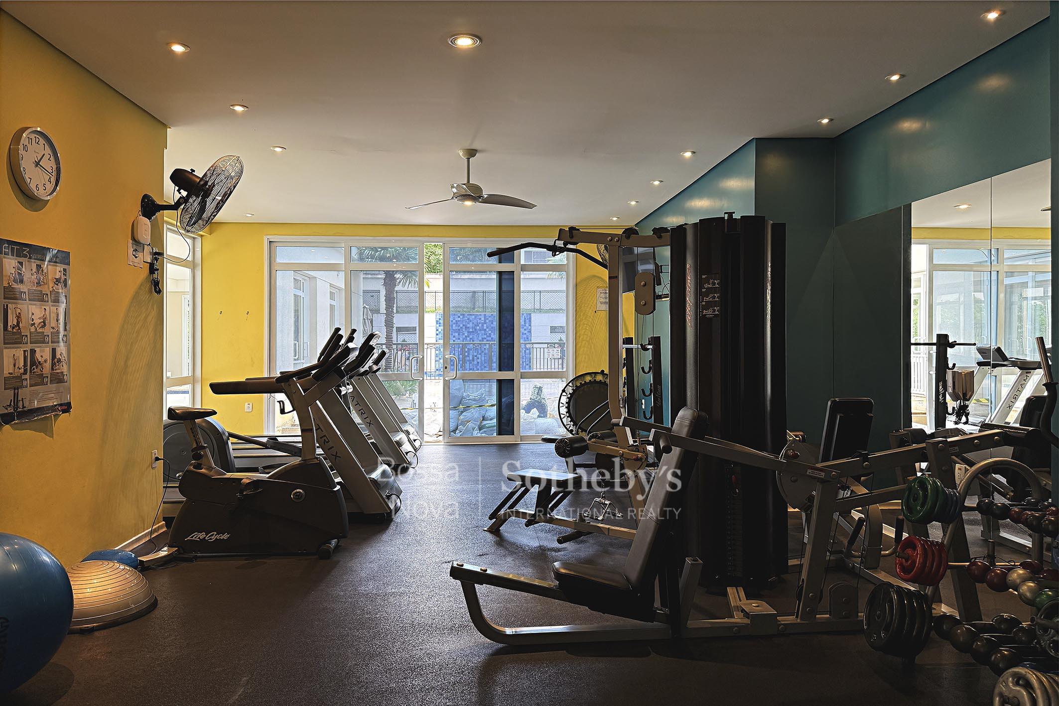 Academia de Ginástica - Imagem 36