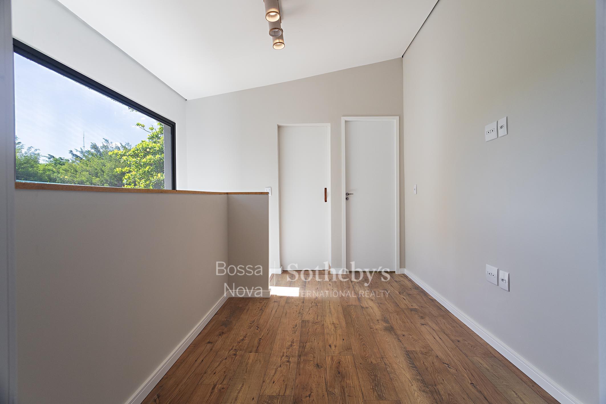 Sala íntima - Imagem 12