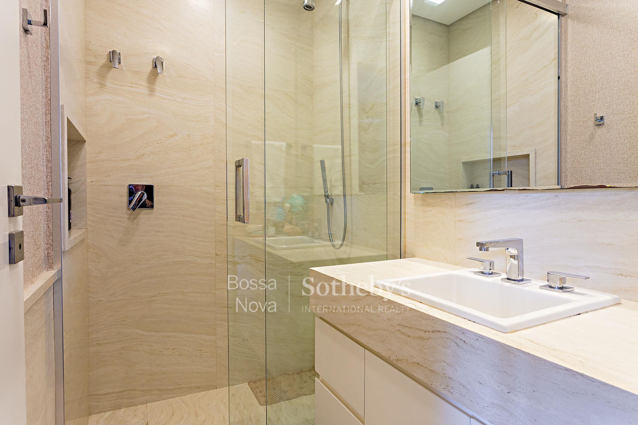 Banheiro da suíte 2 - Imagem 23