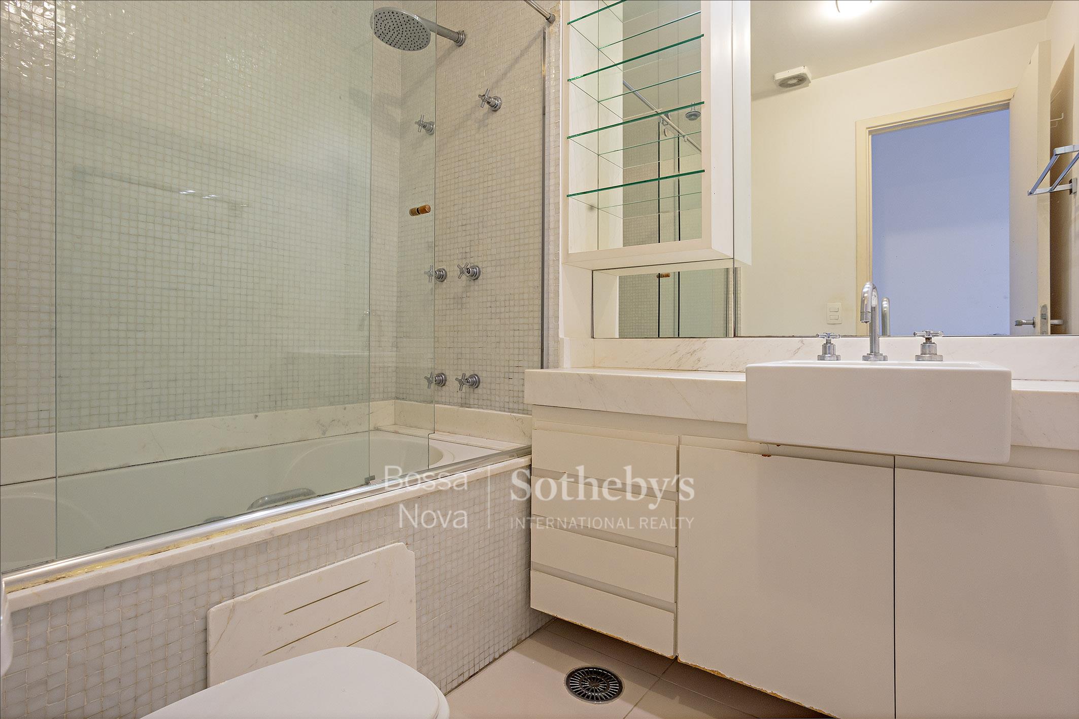 Banheiro da suíte - Imagem 16