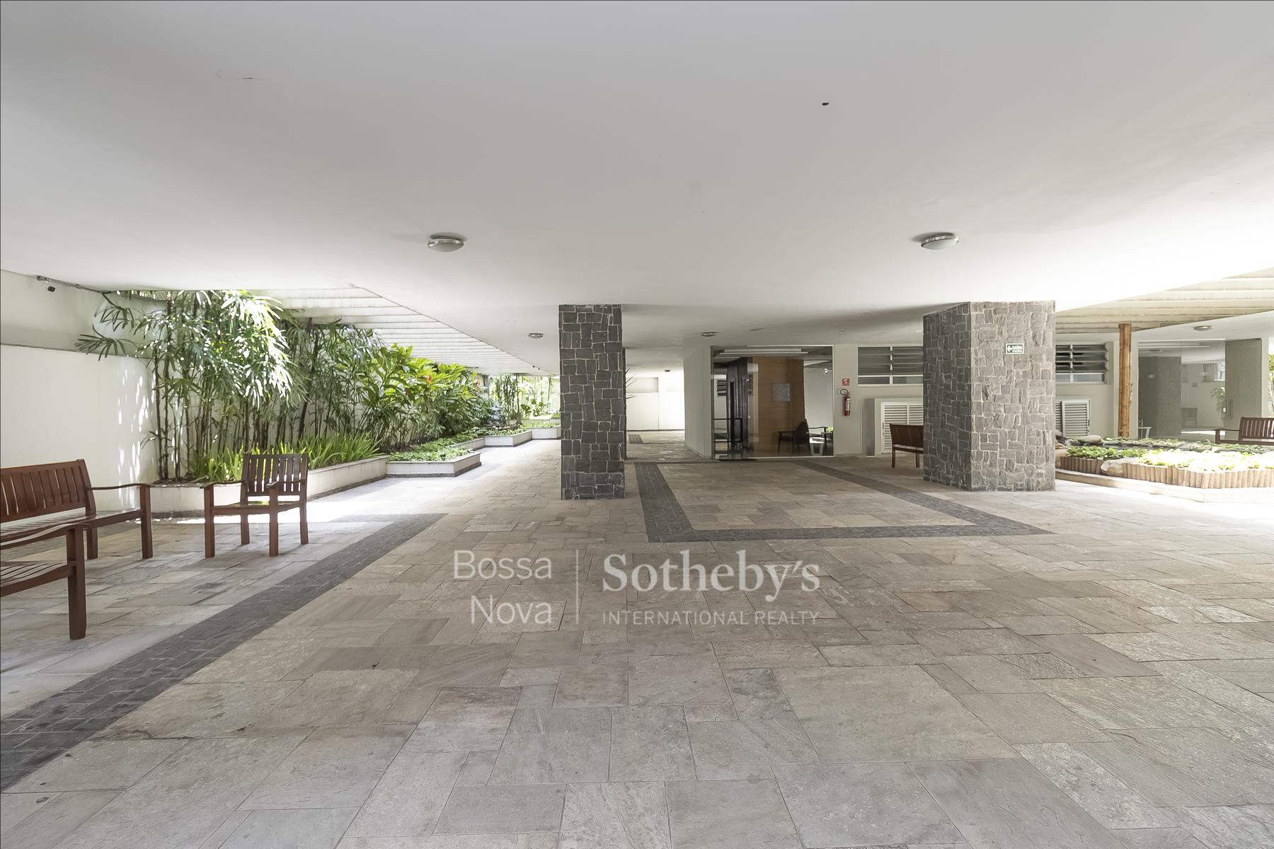 Área Externa - Imagem 40