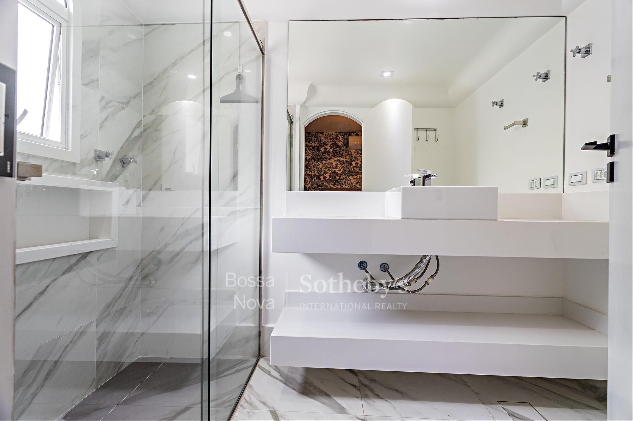 Banheiro da suíte 1 - Imagem 17