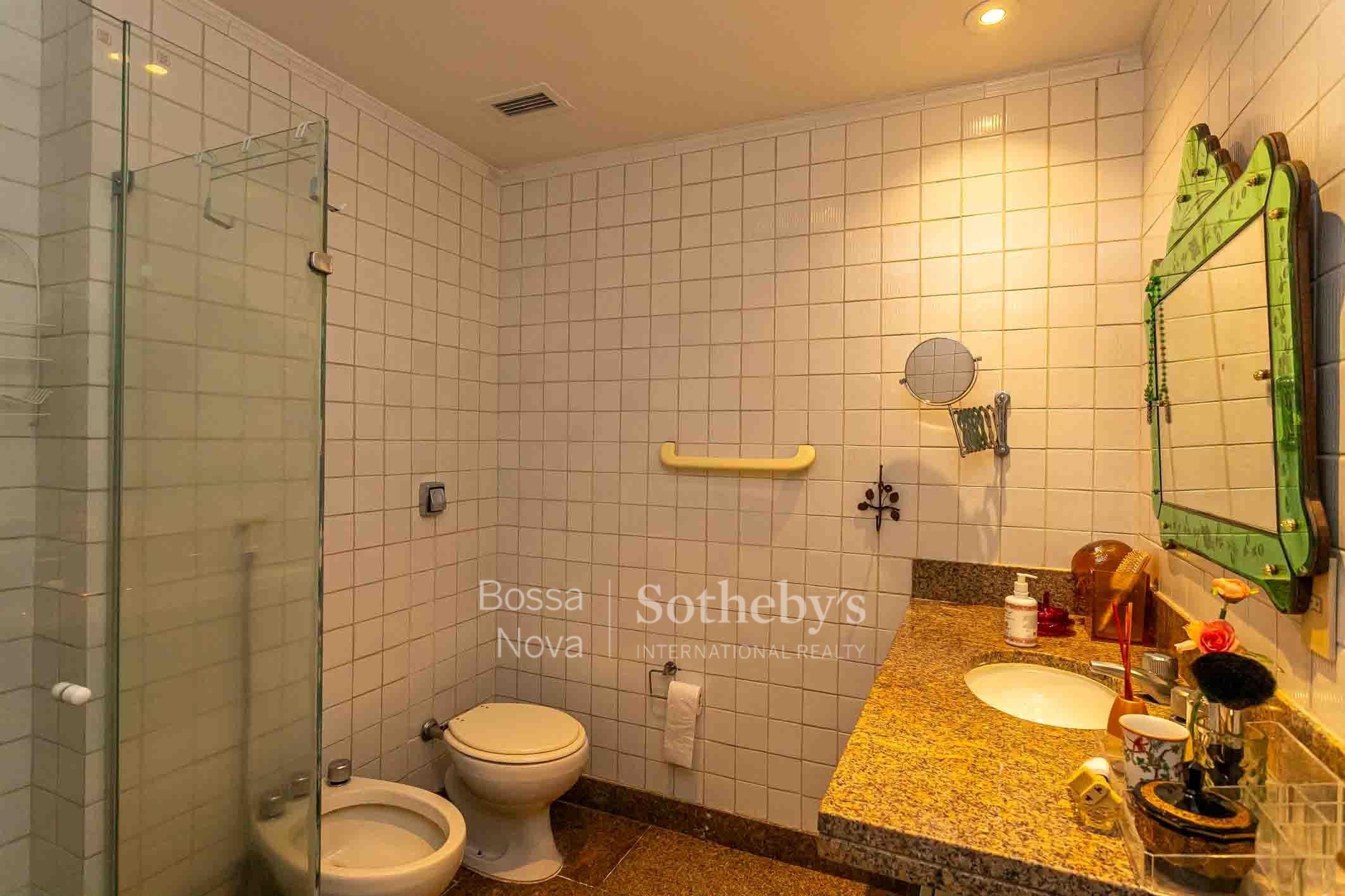 Banheiro da suíte 2 - Imagem 16