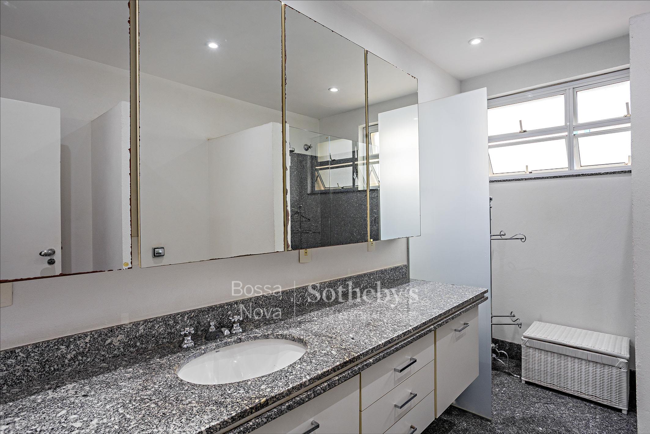 Banheiro da suíte - Imagem 14