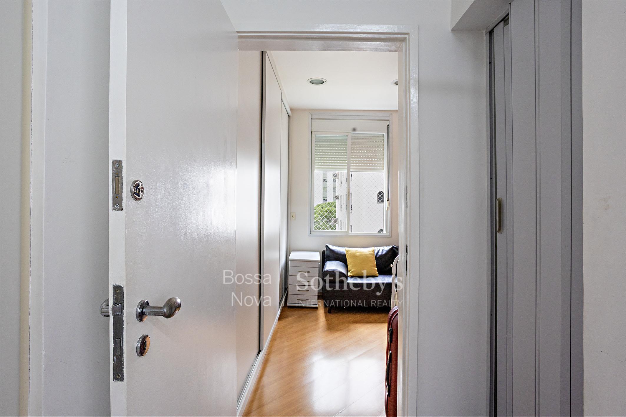 Dependência de Empregada - Imagem 20