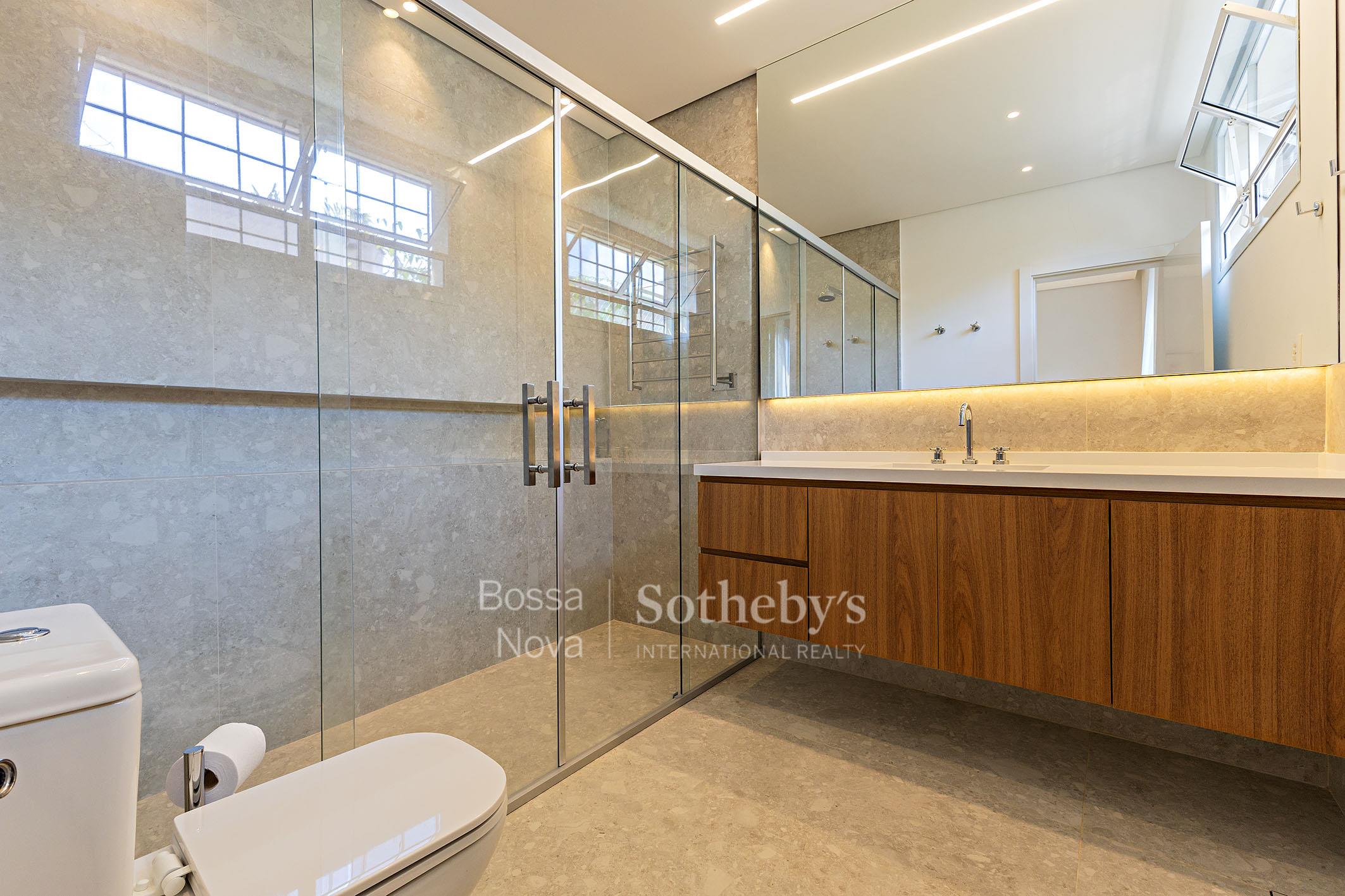 Banheiro da suíte máster - Imagem 31