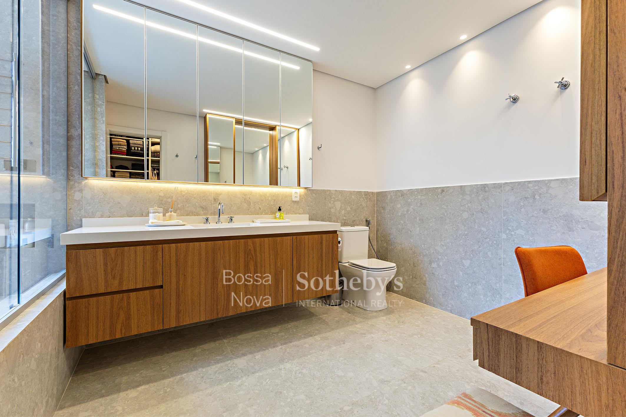 Banheiro da suíte máster - Imagem 32