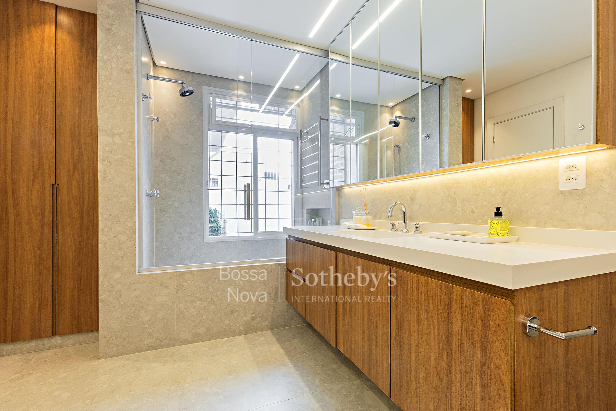 Banheiro da suíte máster - Imagem 34