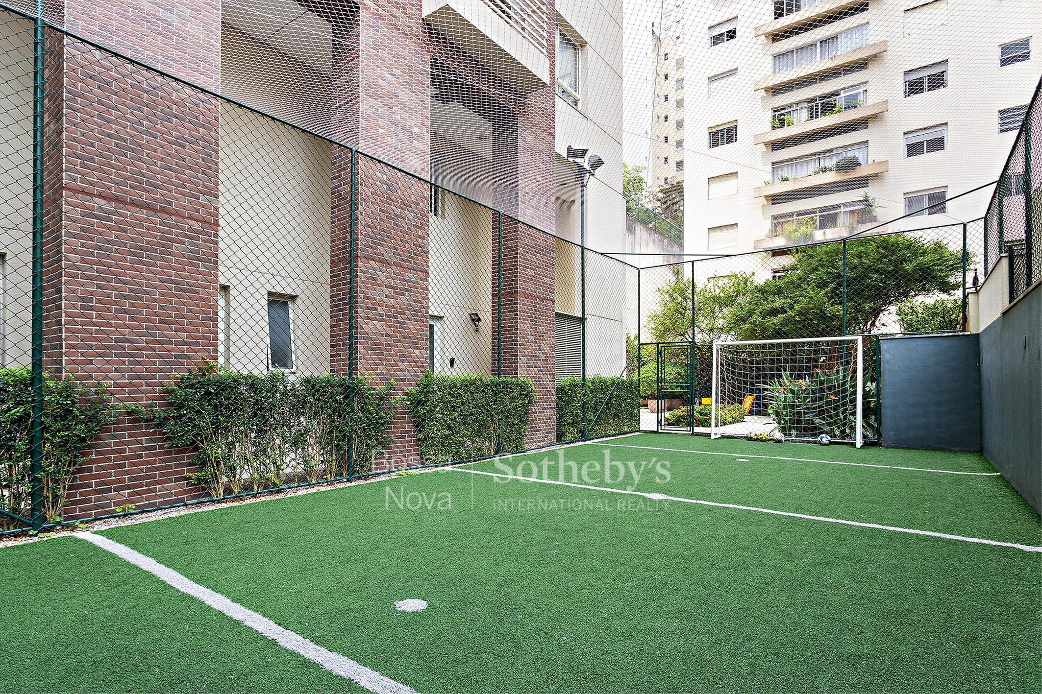 Quadra Poliesportiva - Imagem 35