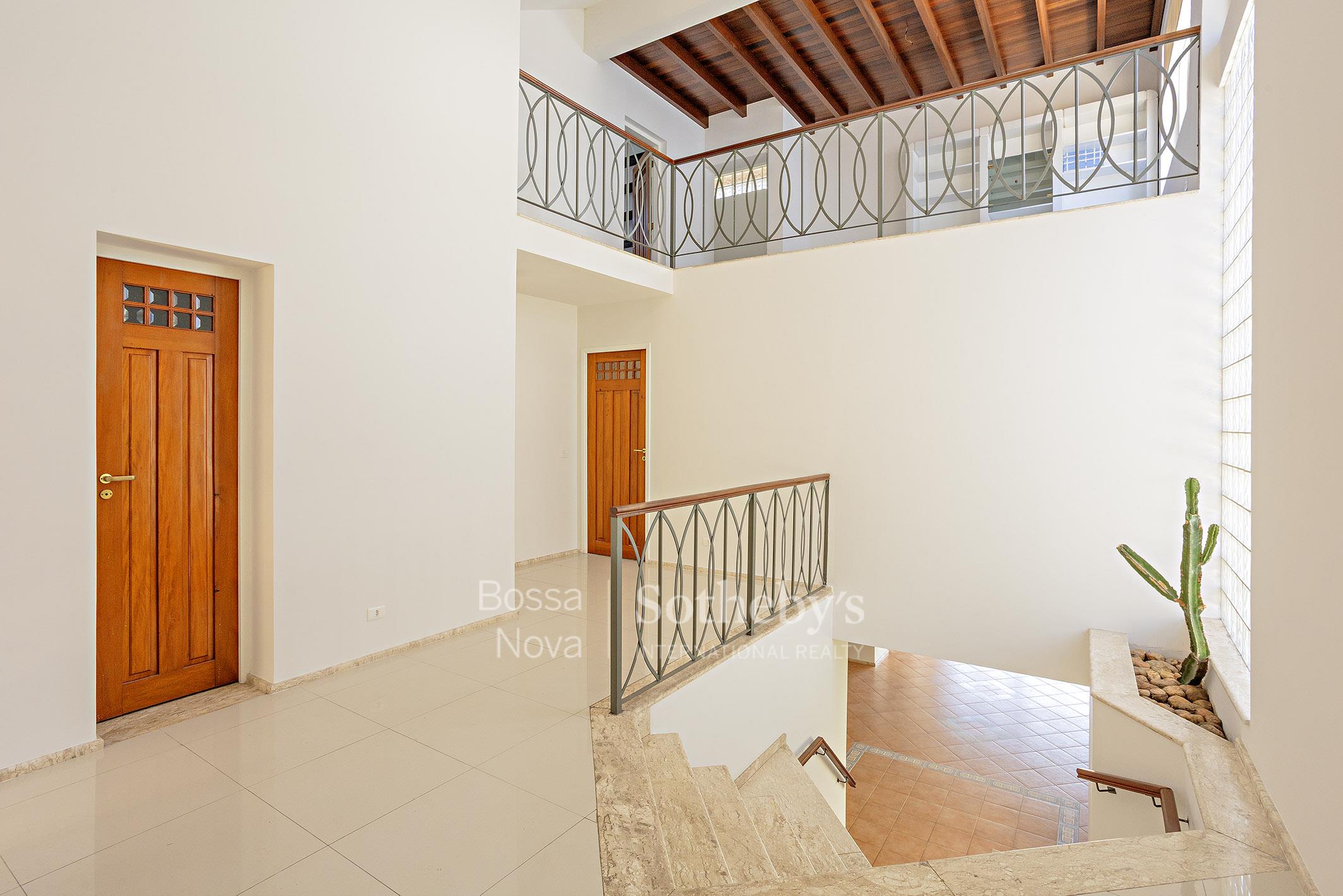 Área de circulação - Imagem 15