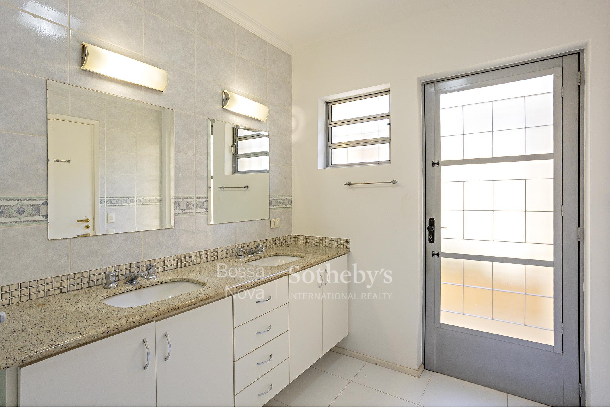 Banheiro da suíte - Imagem 19