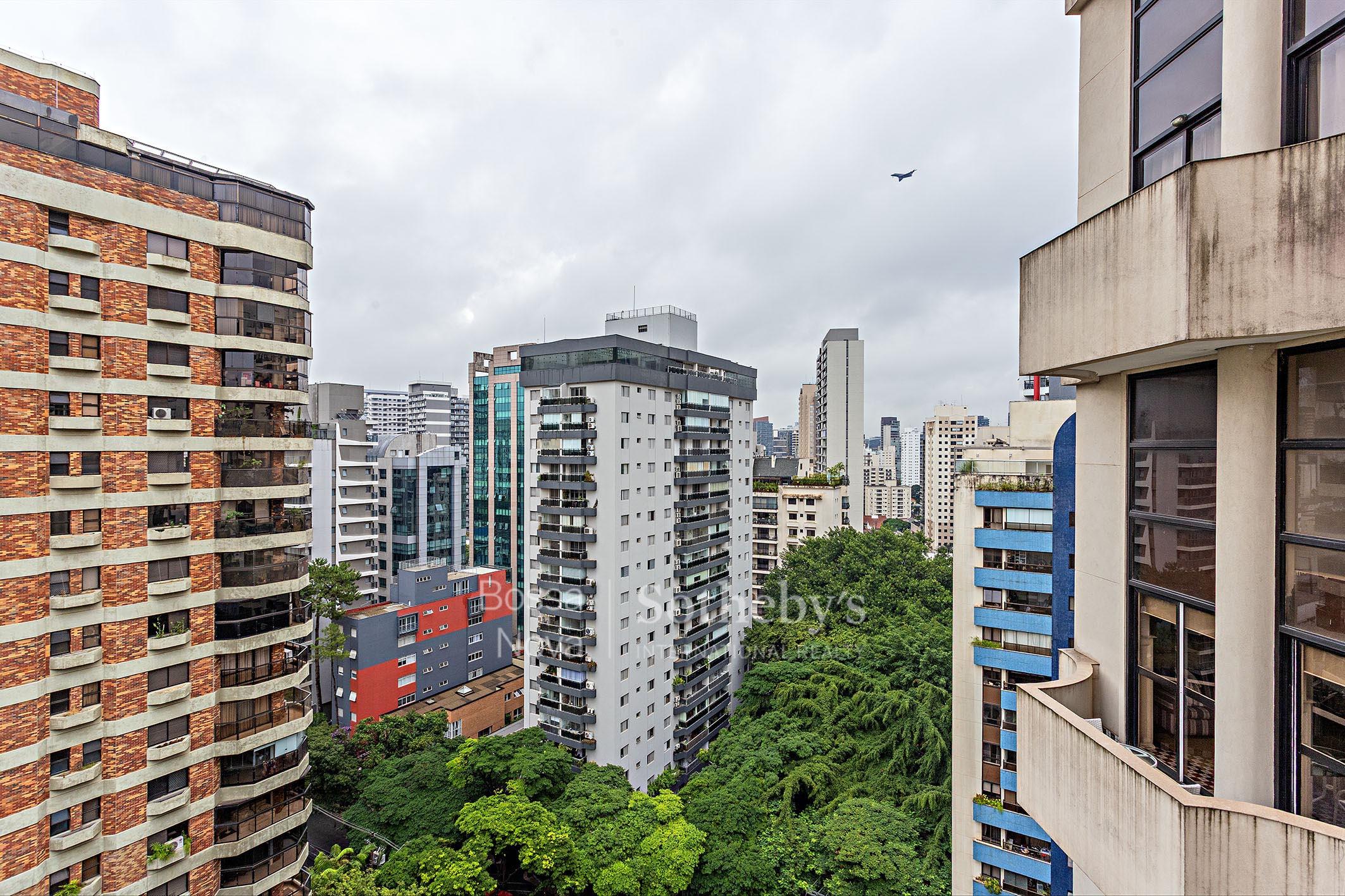 Cobertura Triplex para venda em Vila Nova Conceição