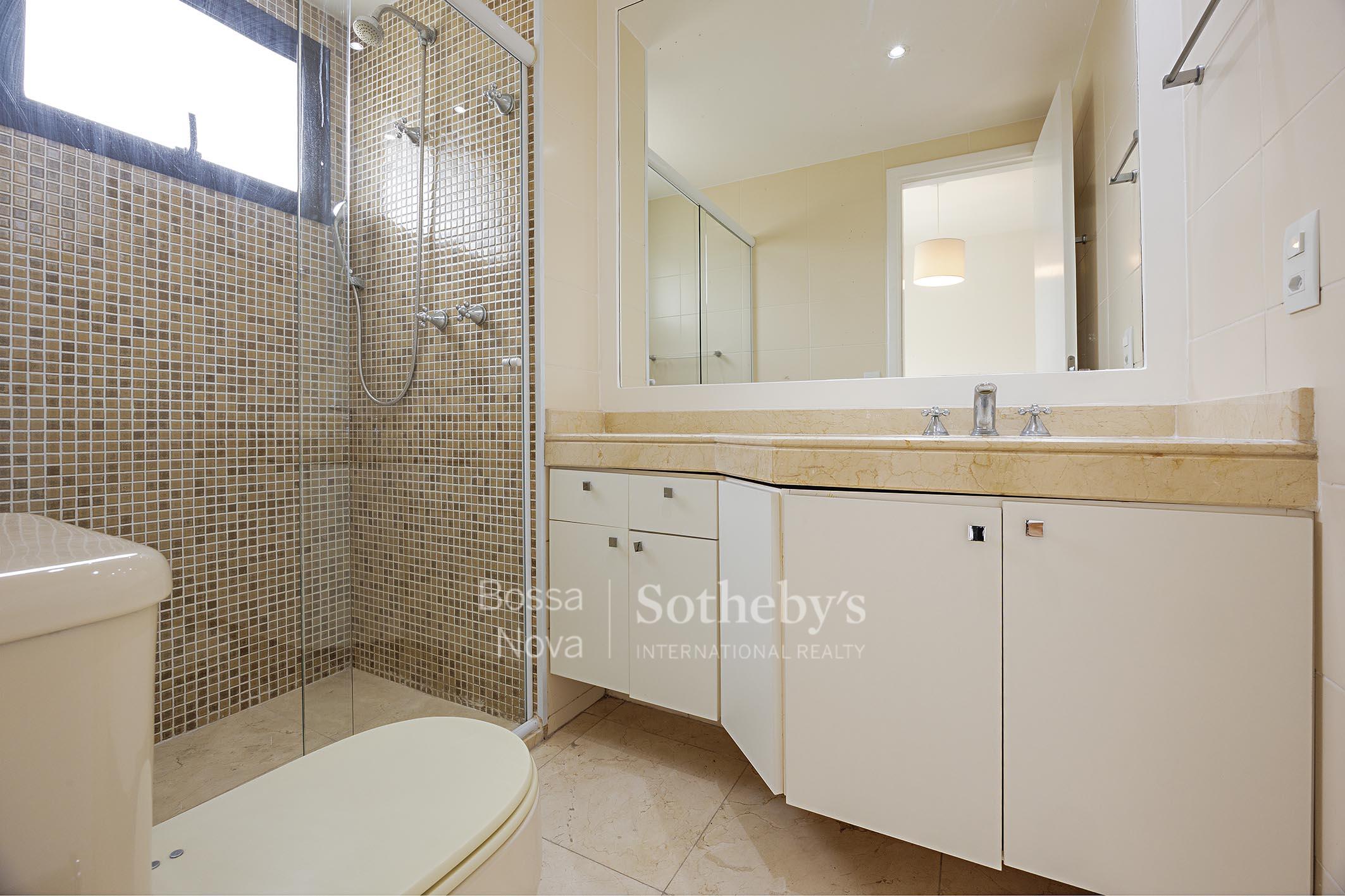 Banheiro da suíte 1 - Imagem 18