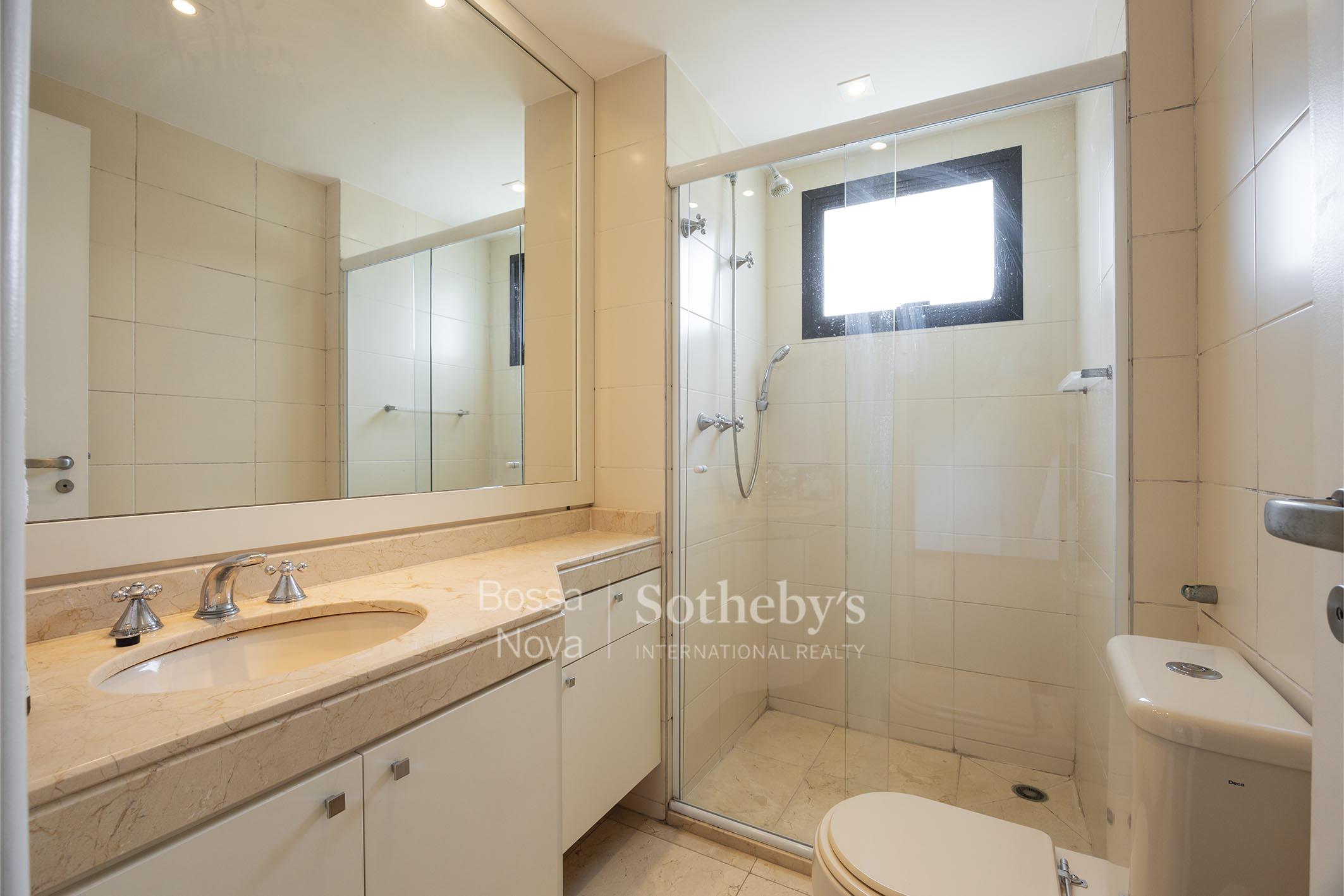 Banheiro da suíte 1 - Imagem 16