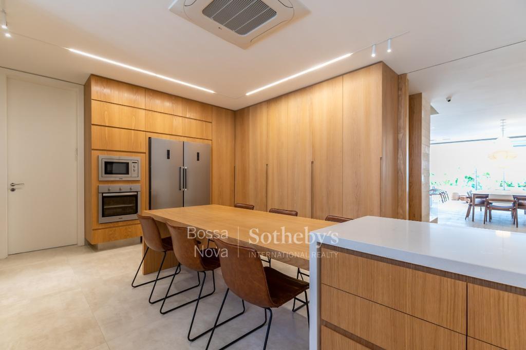 Casa para venda em Alto de Pinheiros