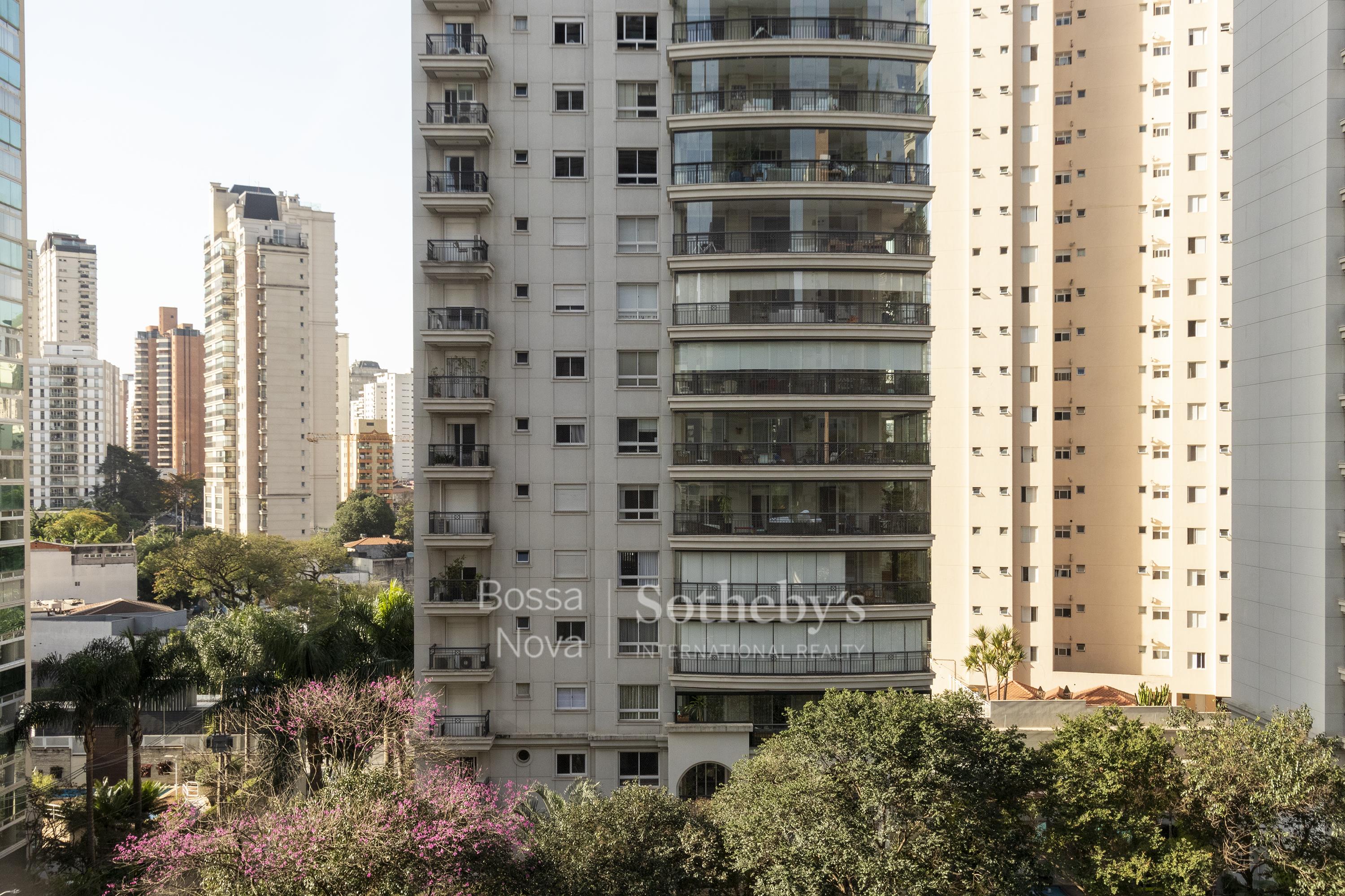 Apartamento para venda em Moema