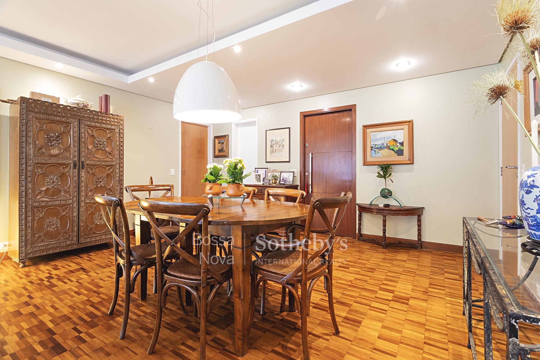 Sala de jantar - Imagem 1