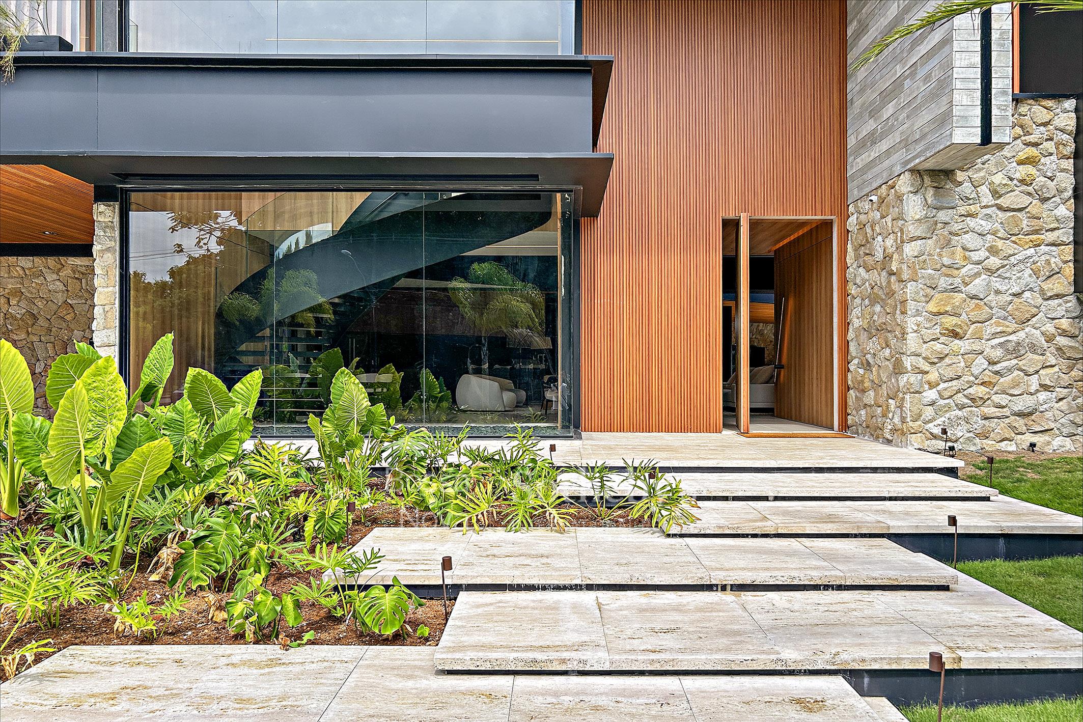 Fachada da casa - Imagem 48