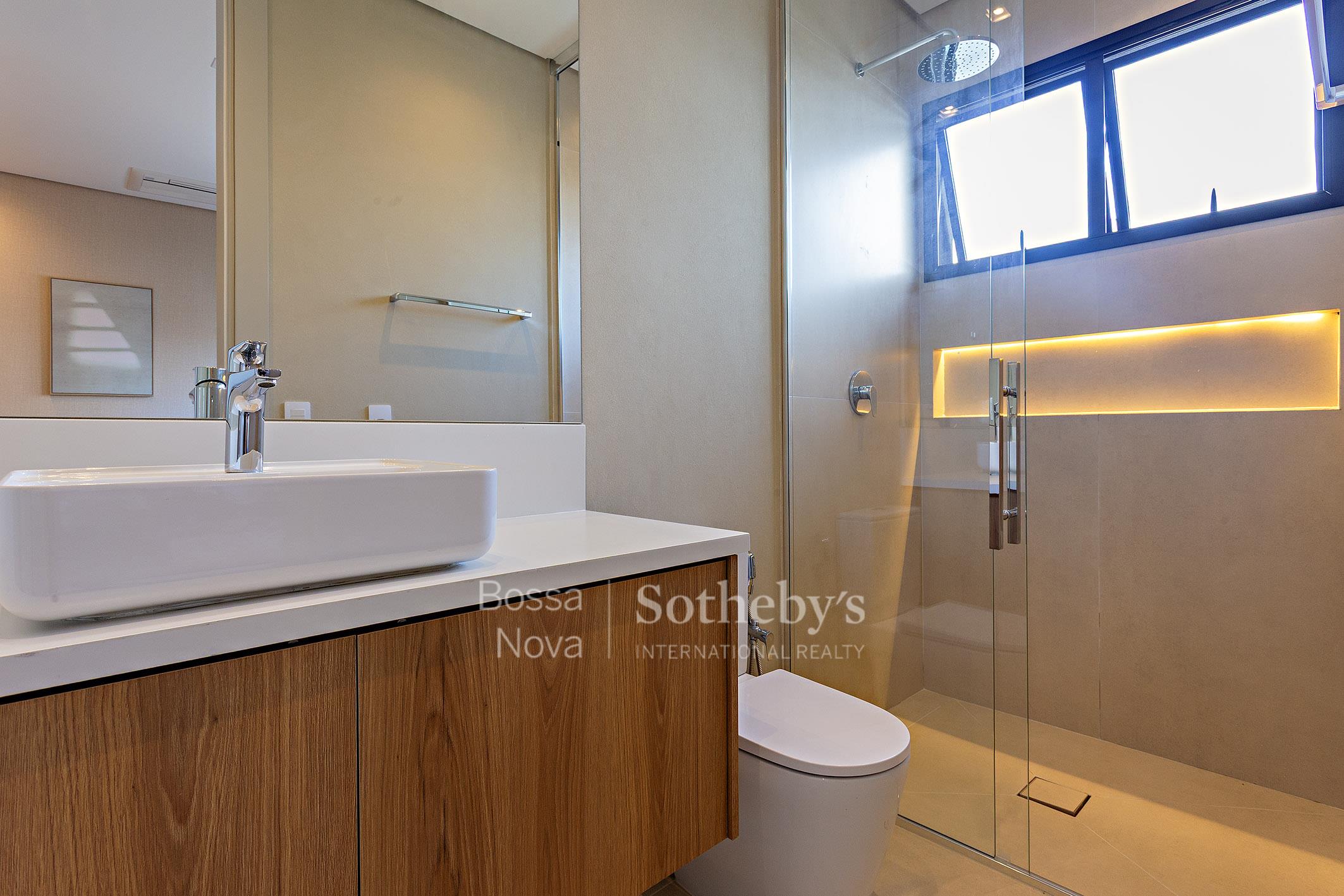 Banheiro da suíte 1 - Imagem 36