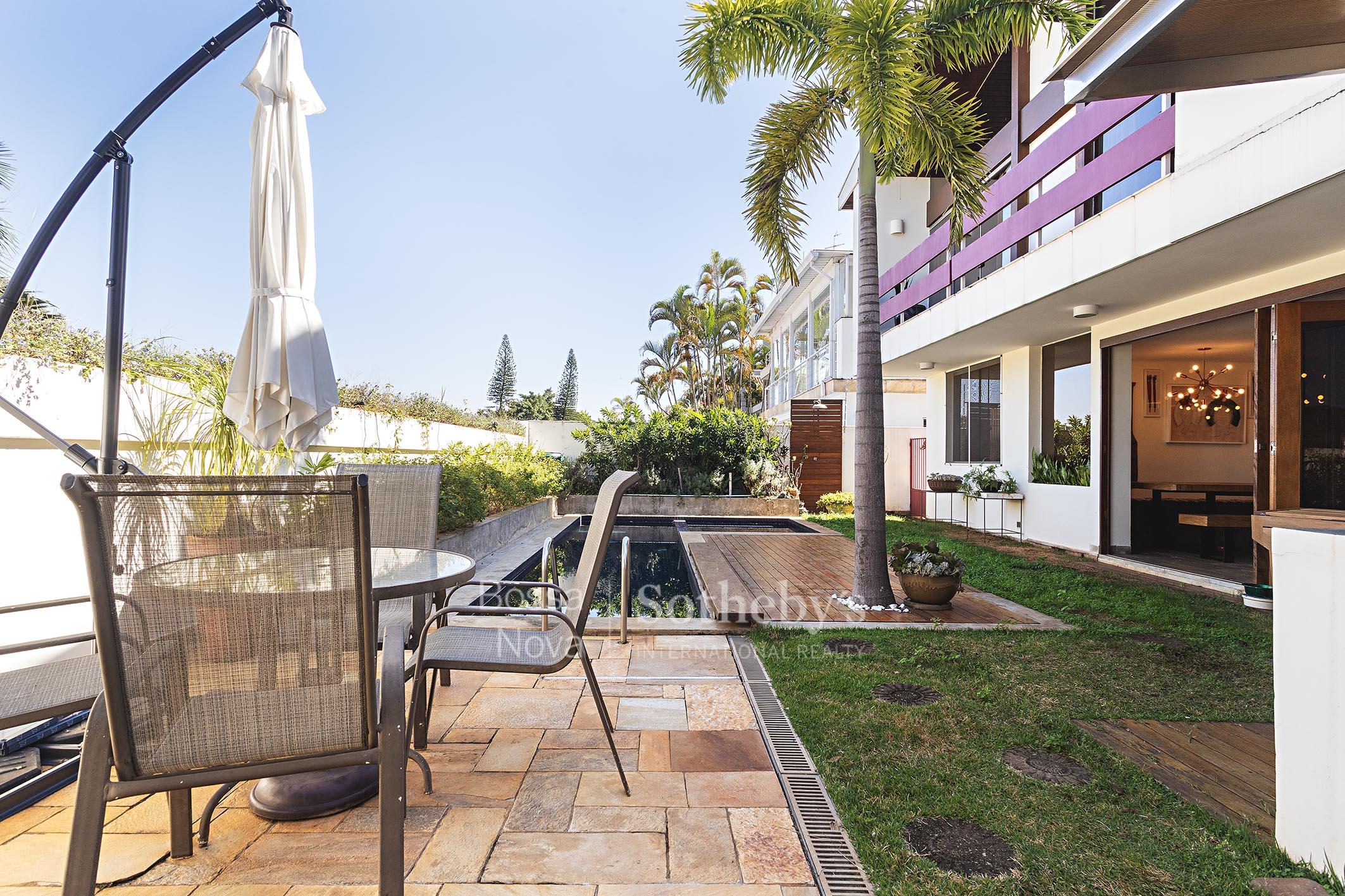Casa para venda em Alto de Pinheiros