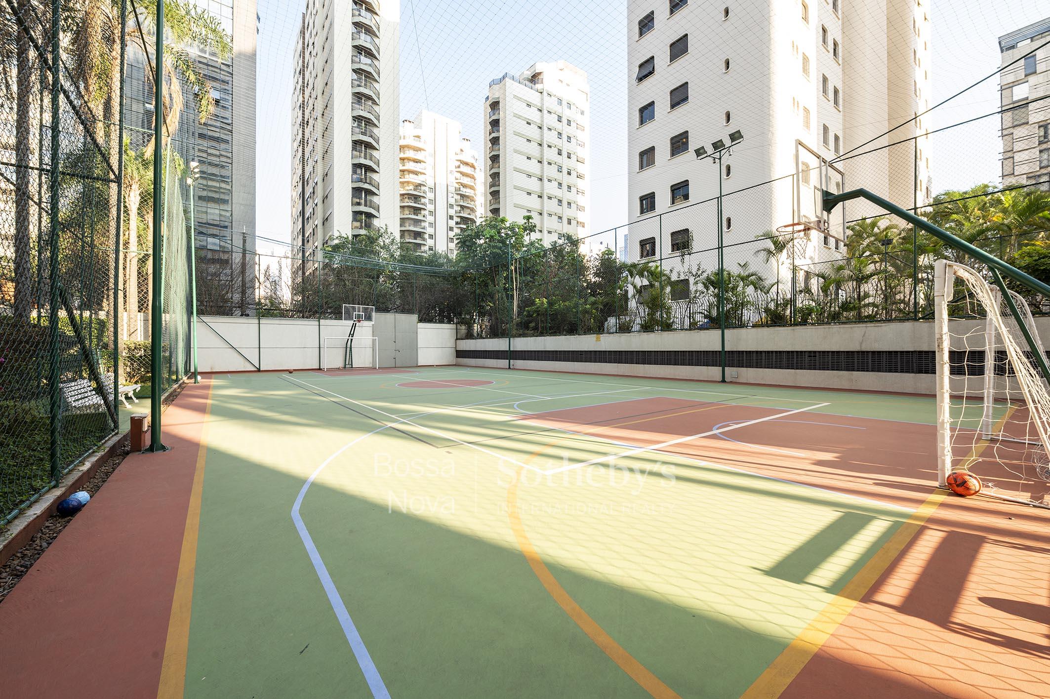 Apartamento para venda em Moema