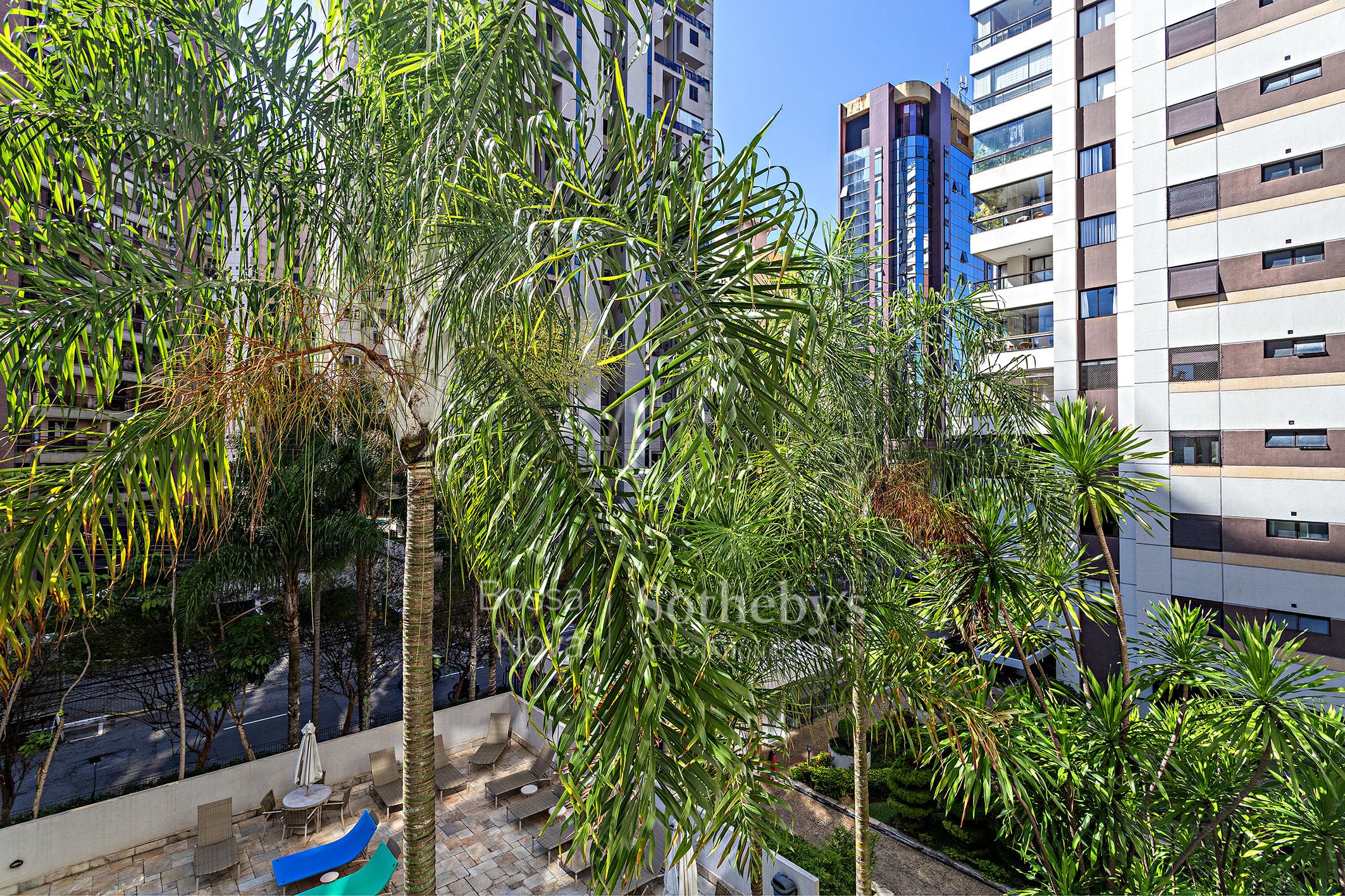 Apartamento para venda em Moema