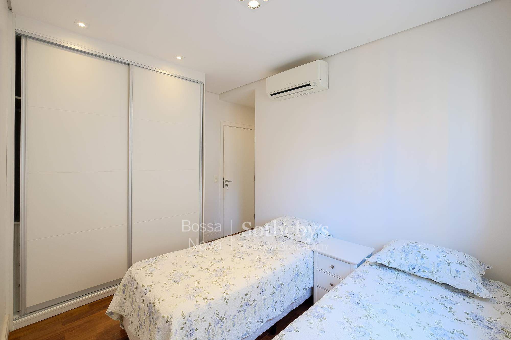 Apartamento para venda em Moema