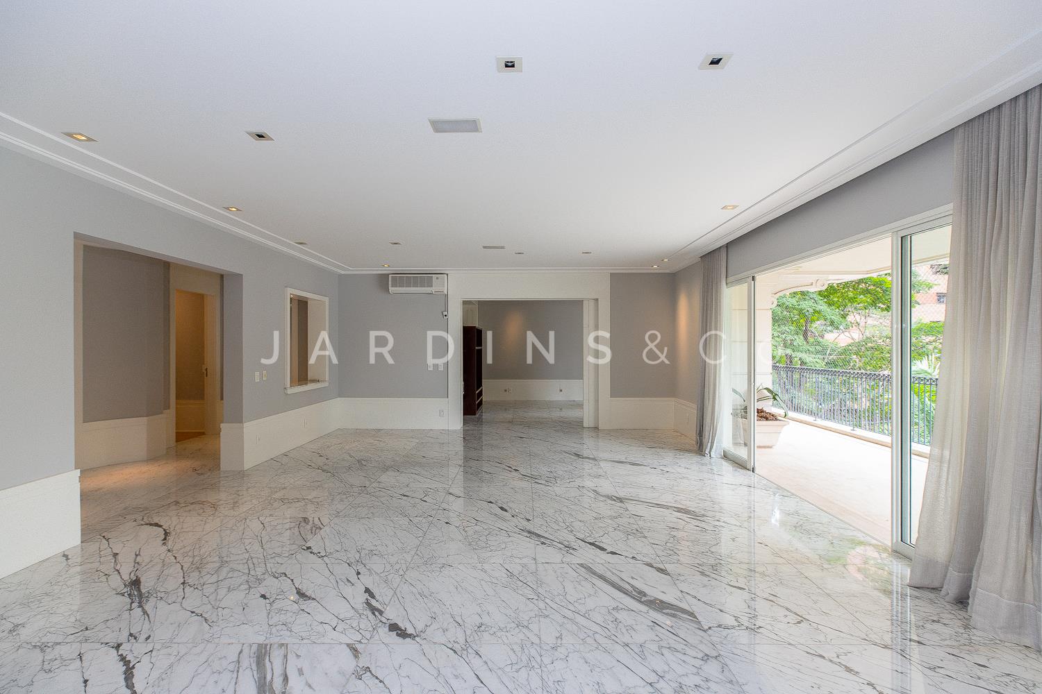 Apartamento no Chácara Itaim
