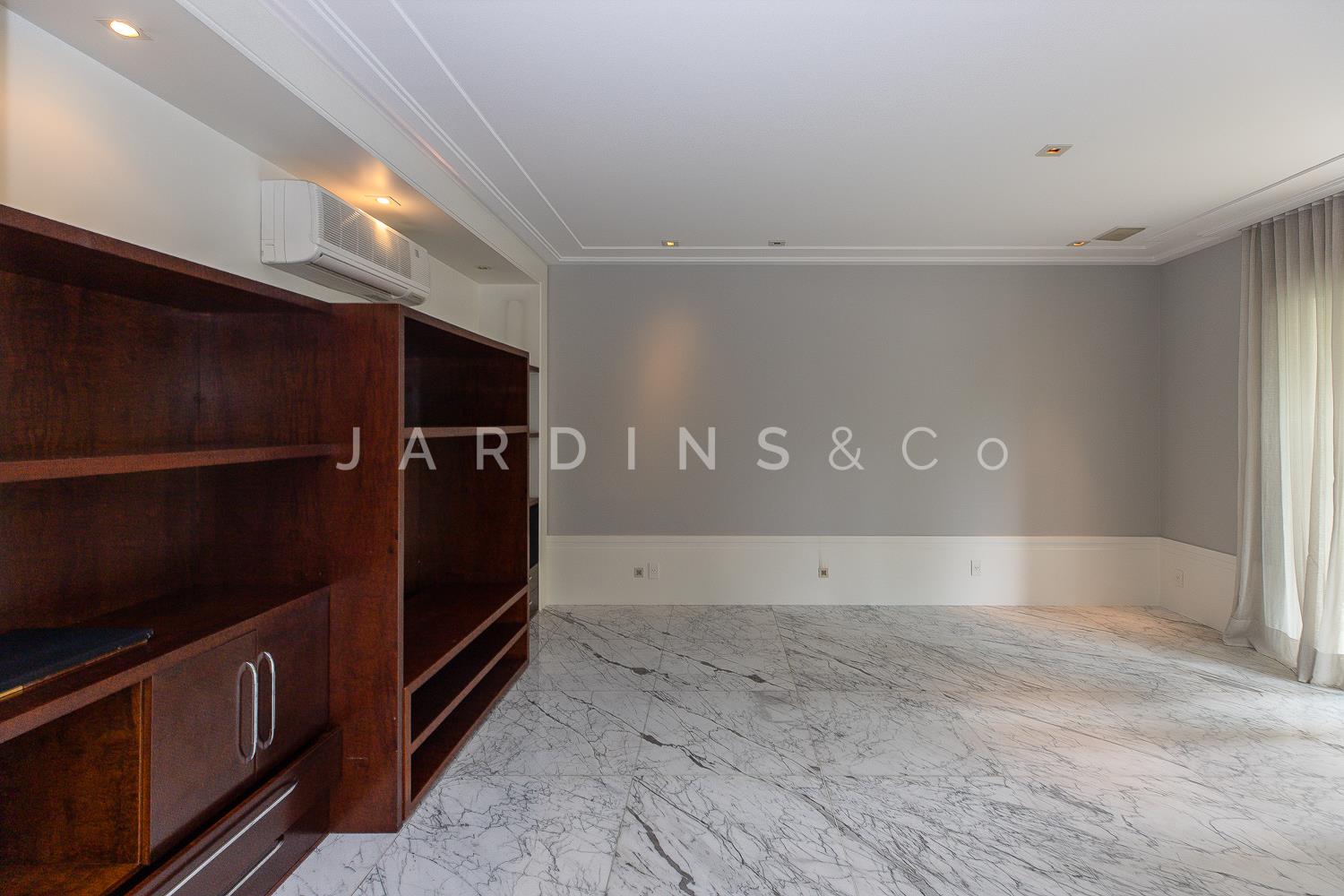 Apartamento no Chácara Itaim
