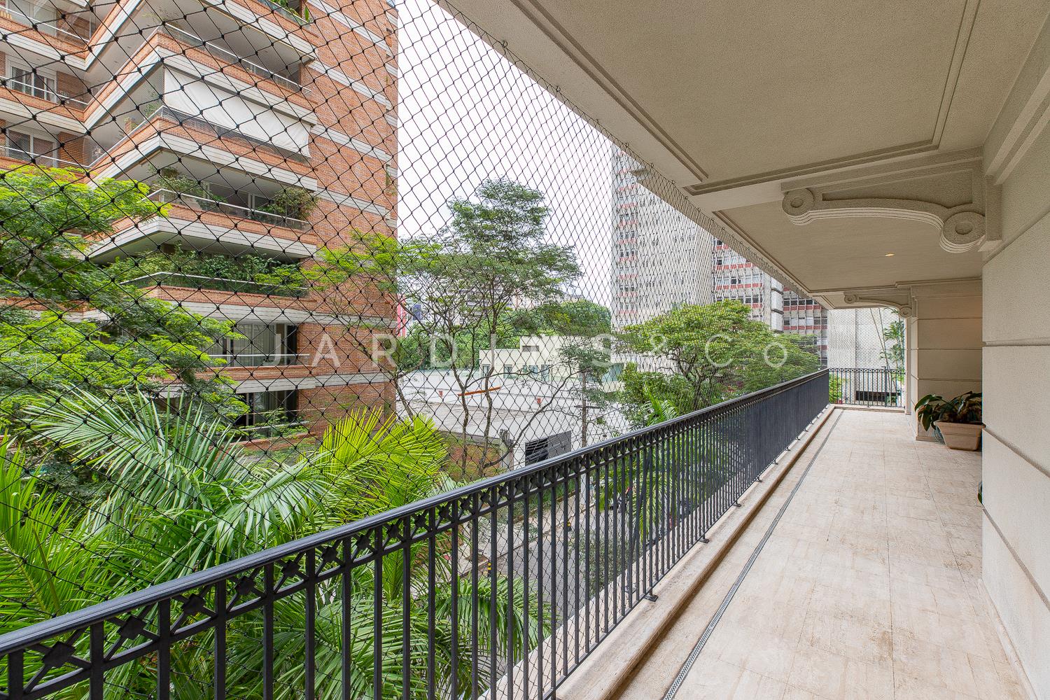 Apartamento no Chácara Itaim