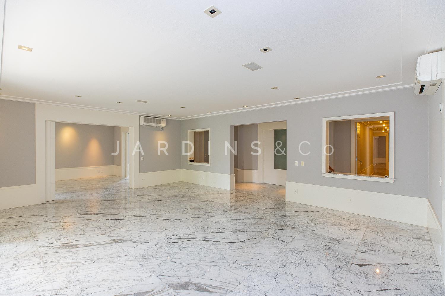 Apartamento no Chácara Itaim