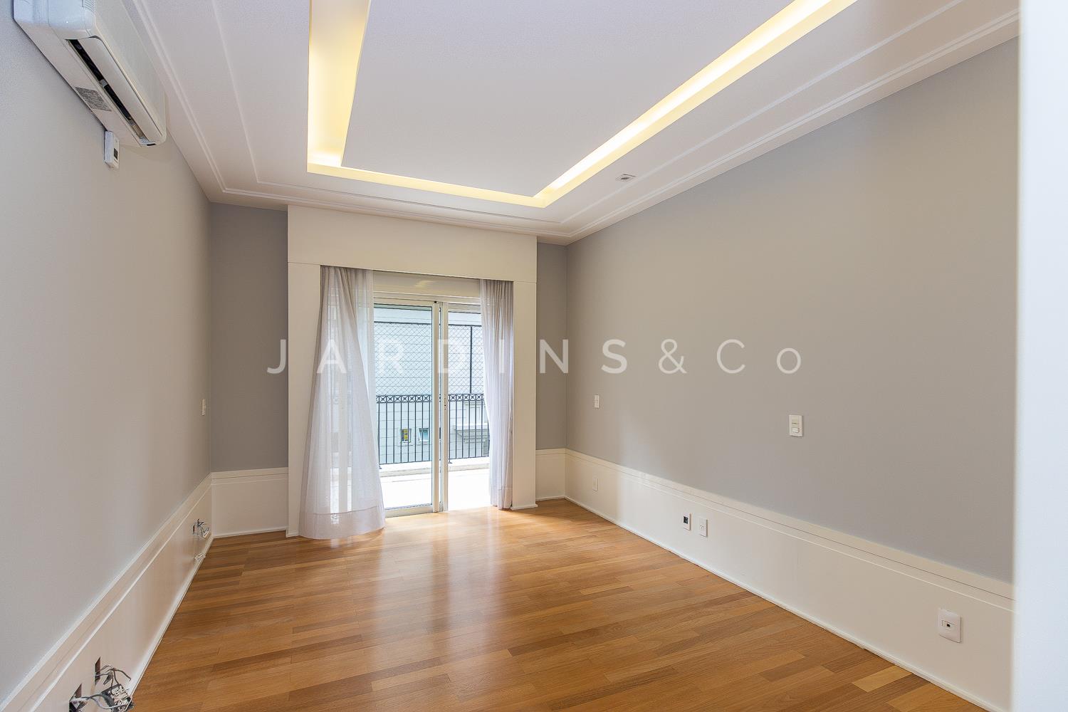 Apartamento no Chácara Itaim