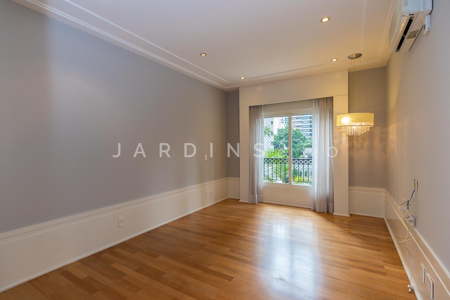 Apartamento no Chácara Itaim