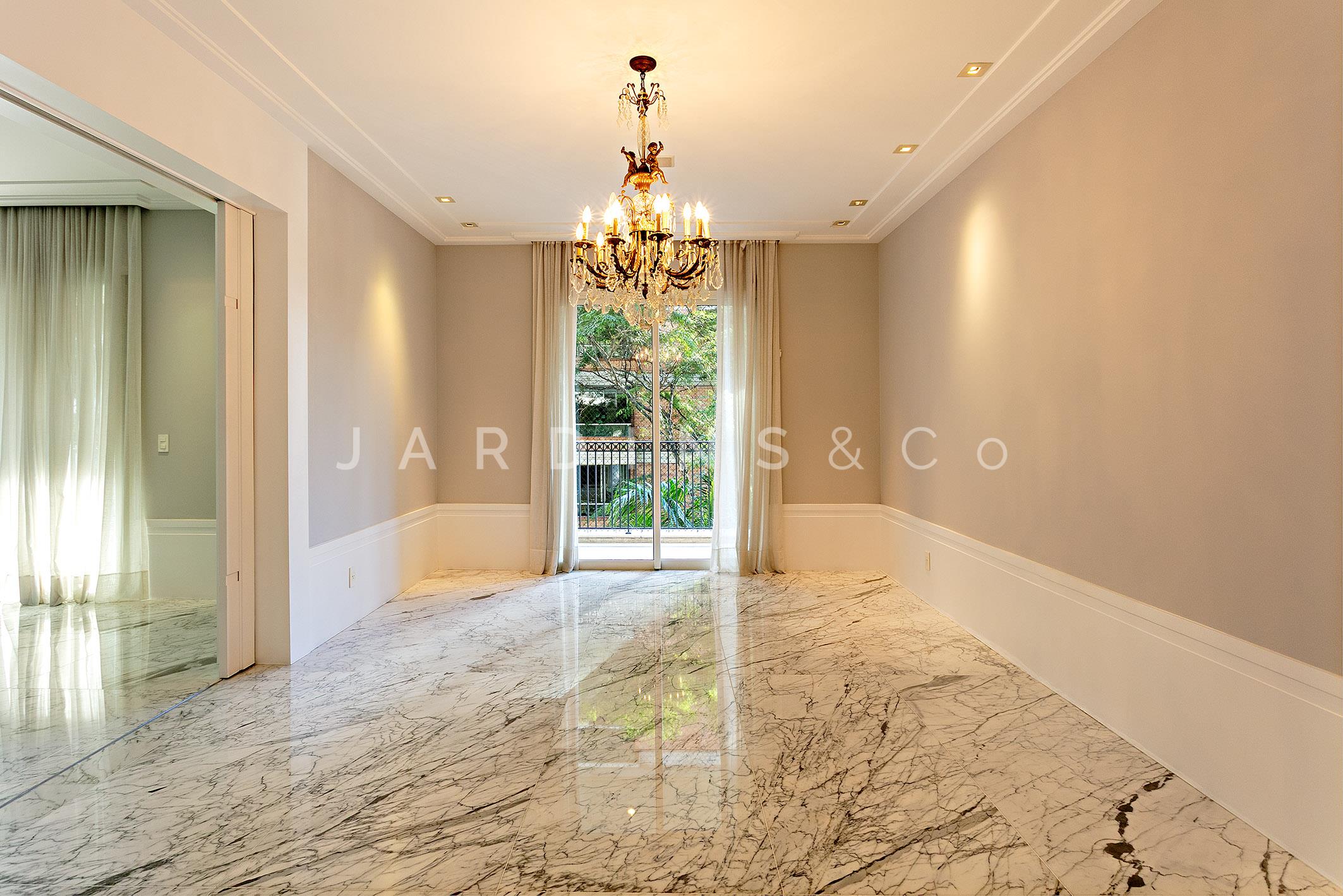 Apartamento no Chácara Itaim