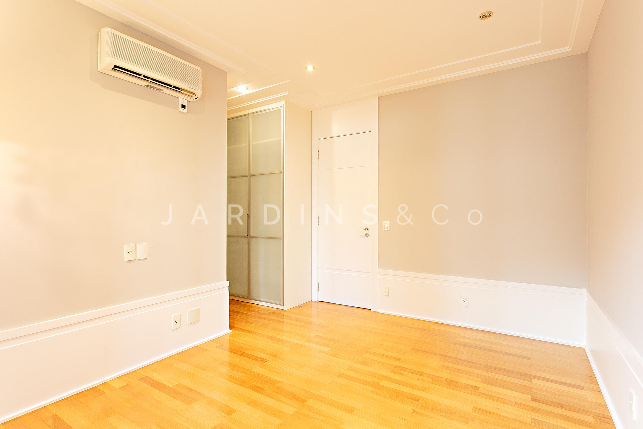 Apartamento no Chácara Itaim