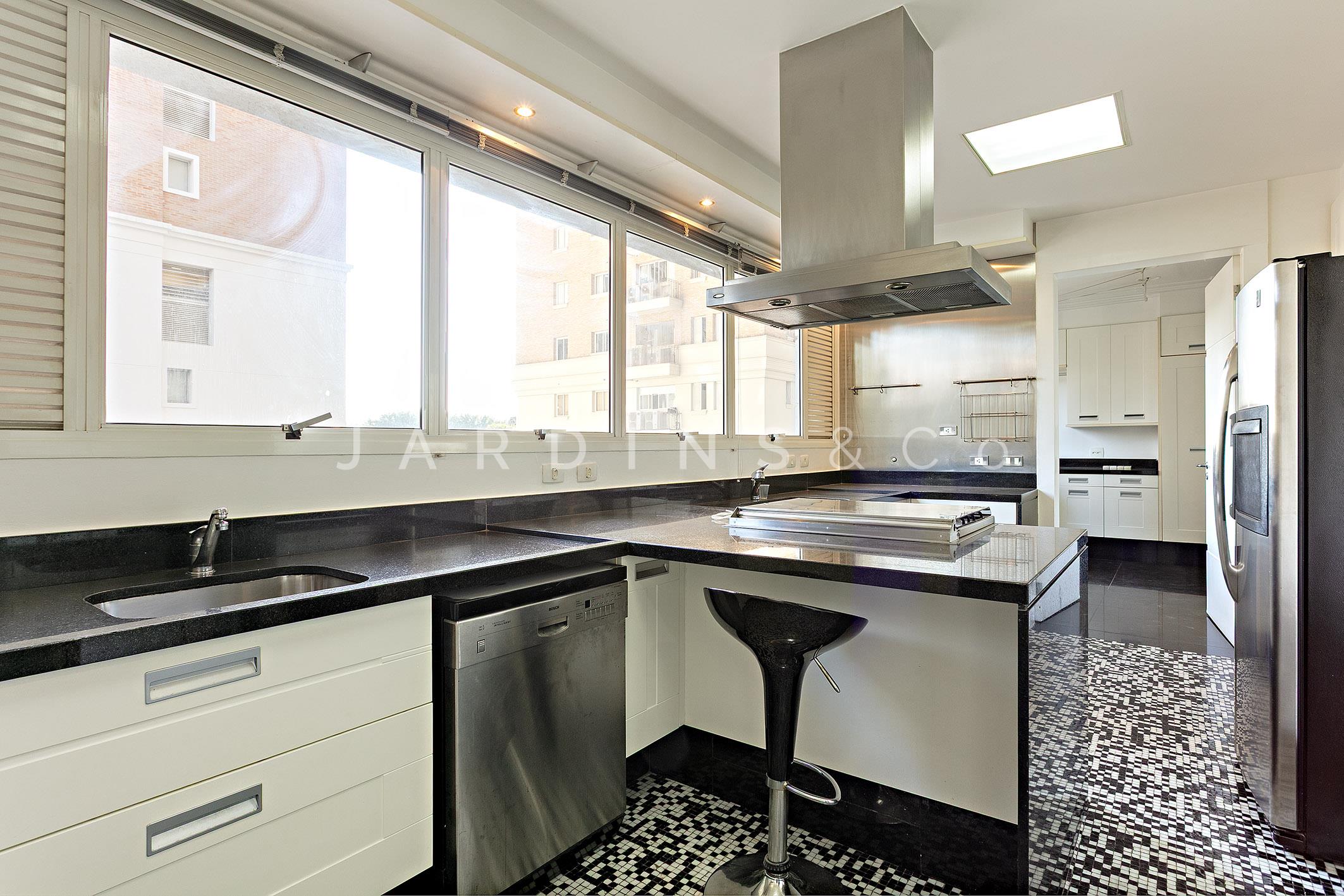 Apartamento no Chácara Itaim