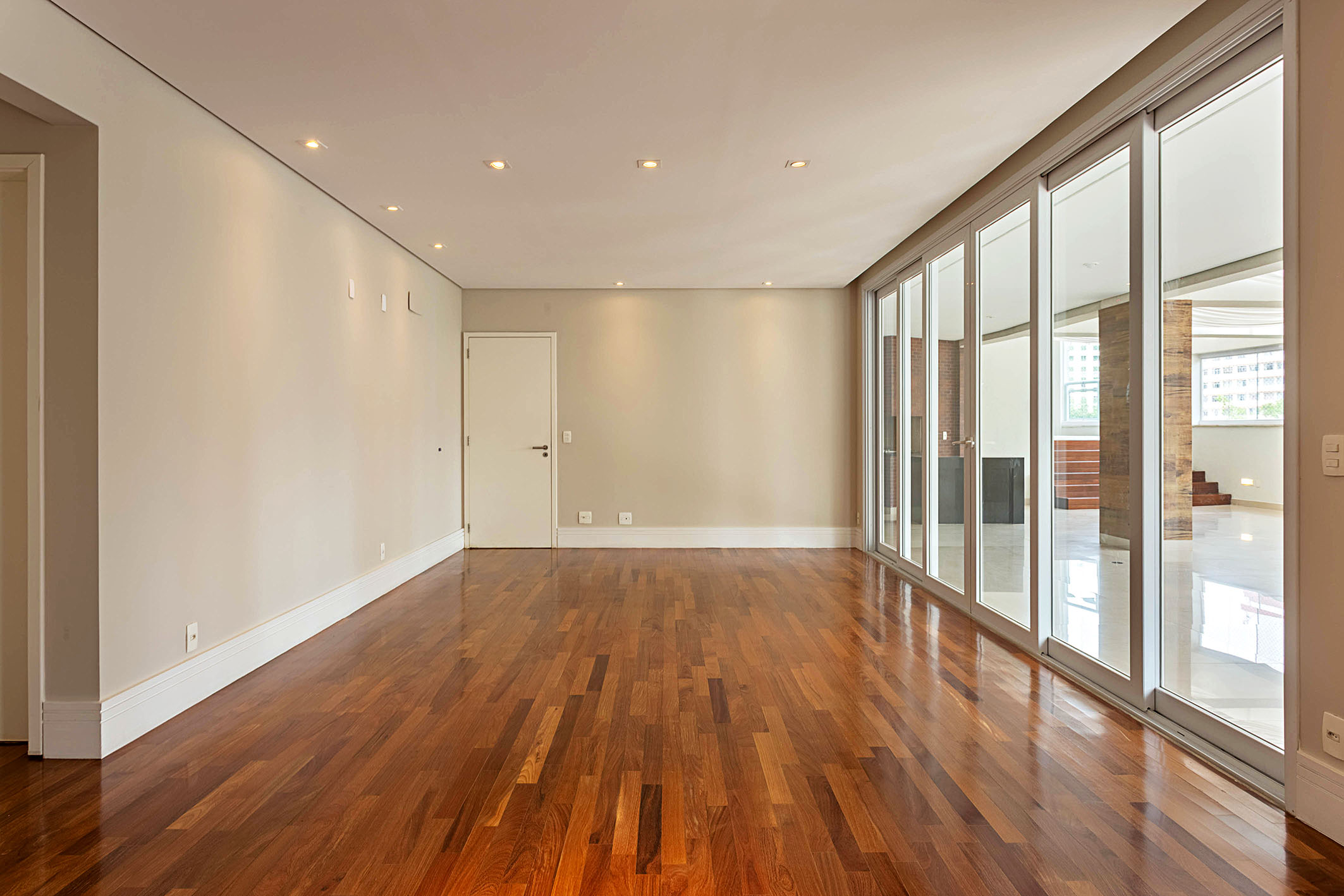 Apartamento no Paraíso
