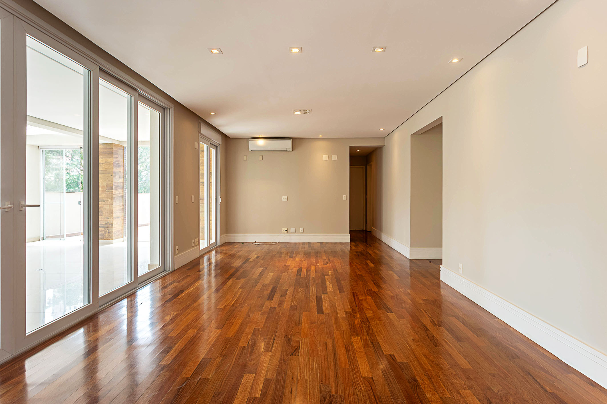 Apartamento no Paraíso