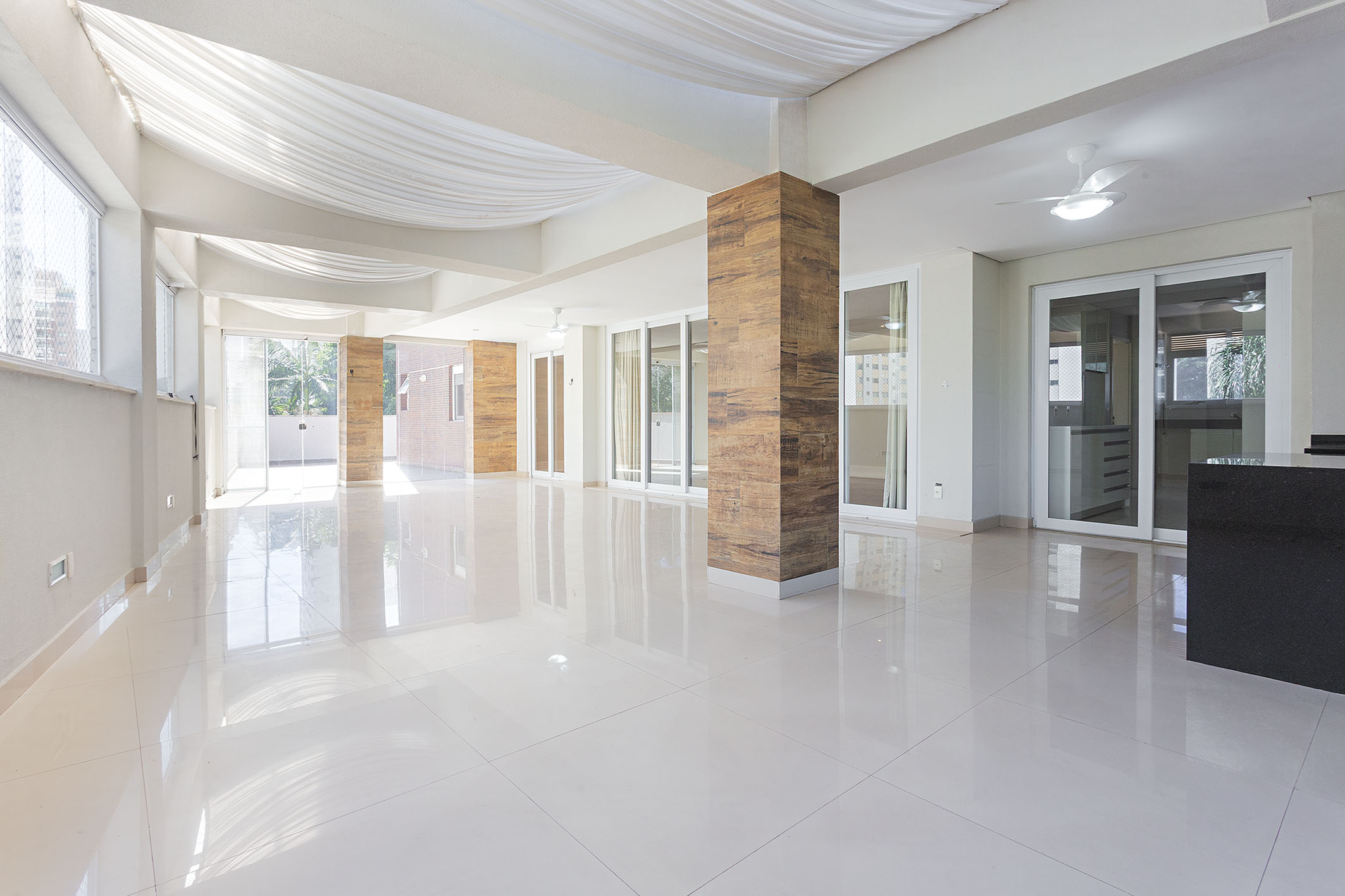 Apartamento no Paraíso