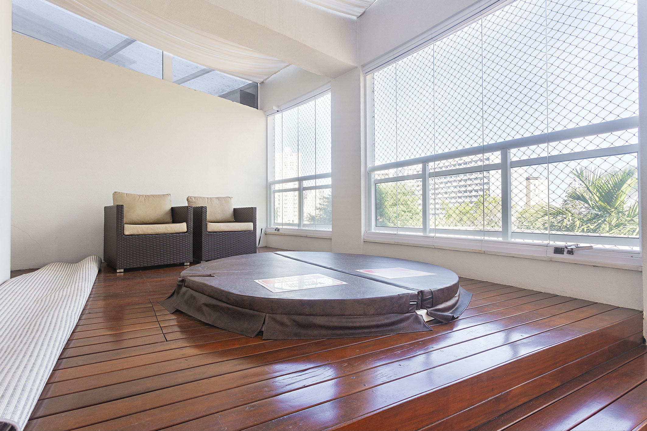 Apartamento no Paraíso