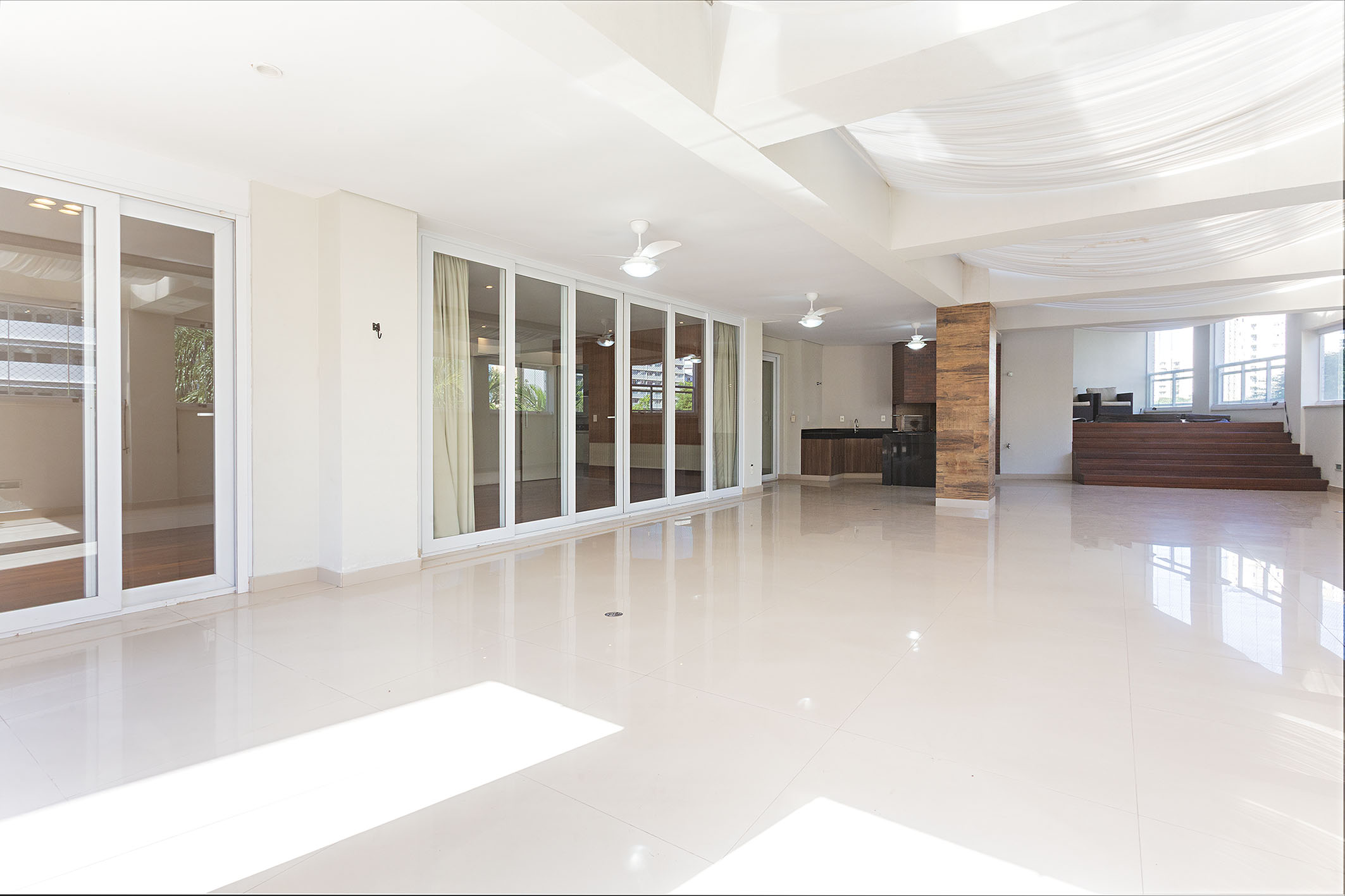 Apartamento no Paraíso
