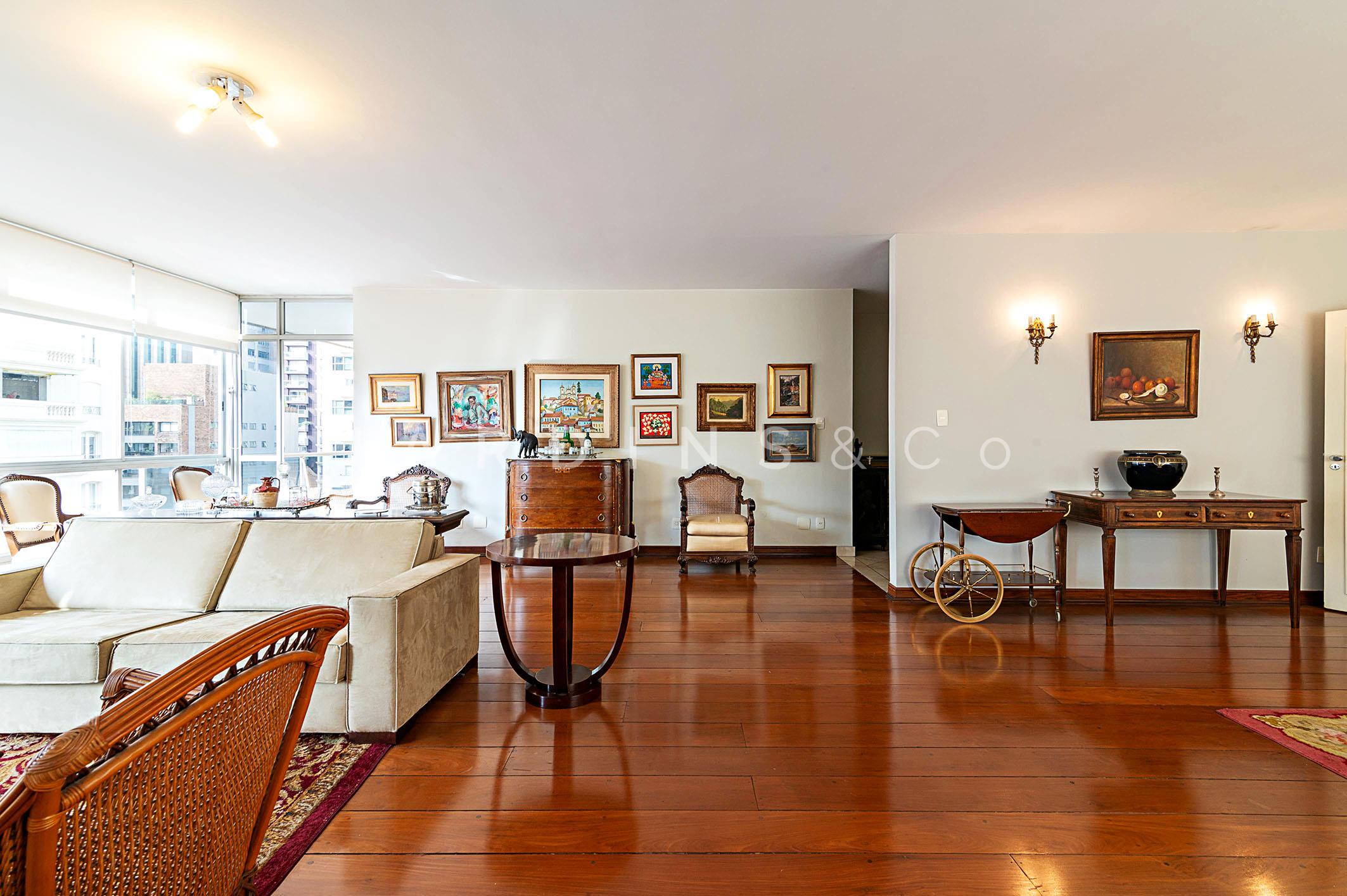 Apartamento no Cerqueira César